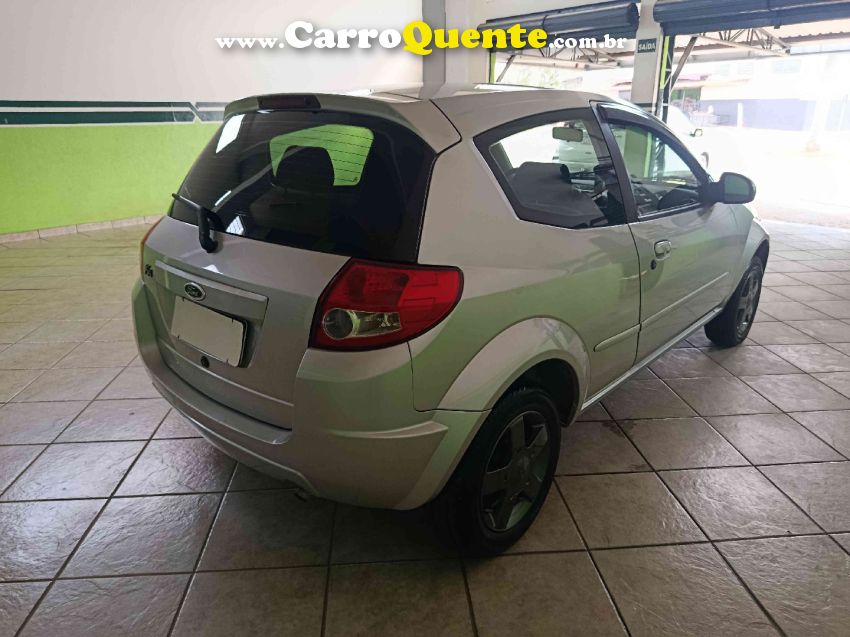 Ford KA 1.0 MPI 8V FLEX 2P MANUAL - Loja