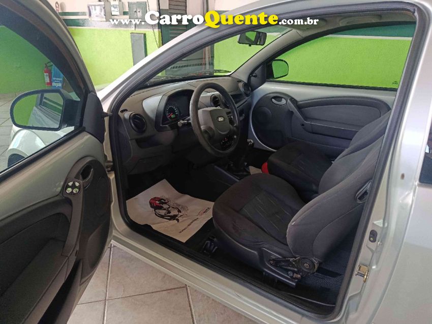 Ford KA 1.0 MPI 8V FLEX 2P MANUAL - Loja