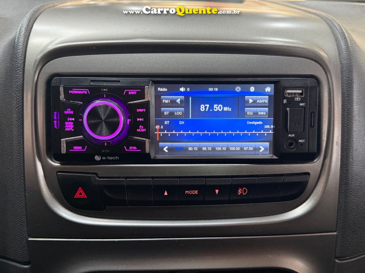 FIAT STRADA 1.6 MPI TREKKING CD 16V 2015 - Loja