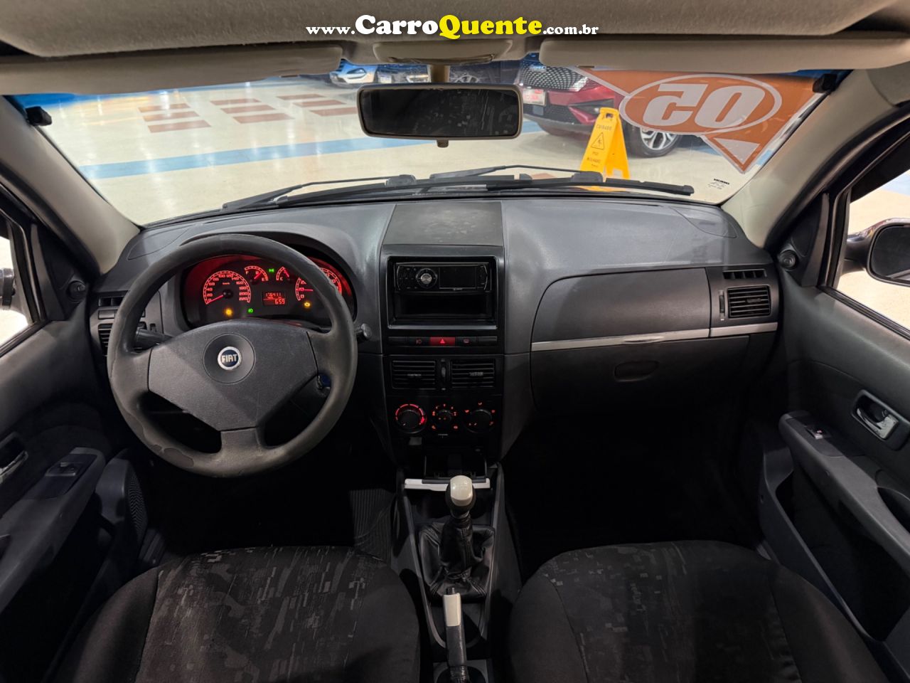 FIAT PALIO 1.3 MPI FIRE ELX WEEKEND 8V 2005 - Loja