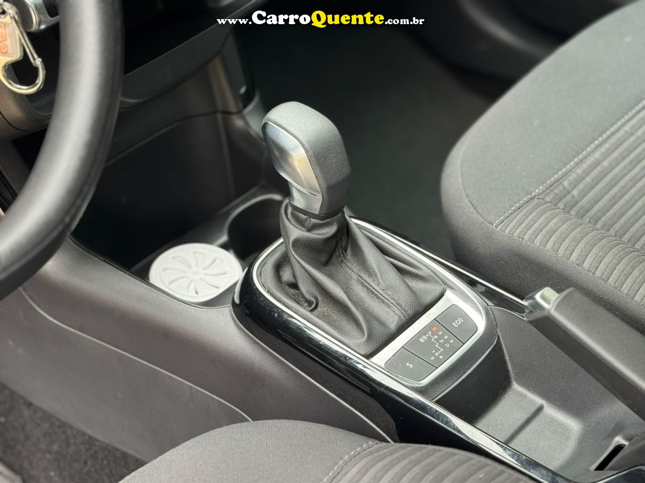 CITROEN C4 CACTUS 1.6 VTI 120 FEEL E 2020 - Loja