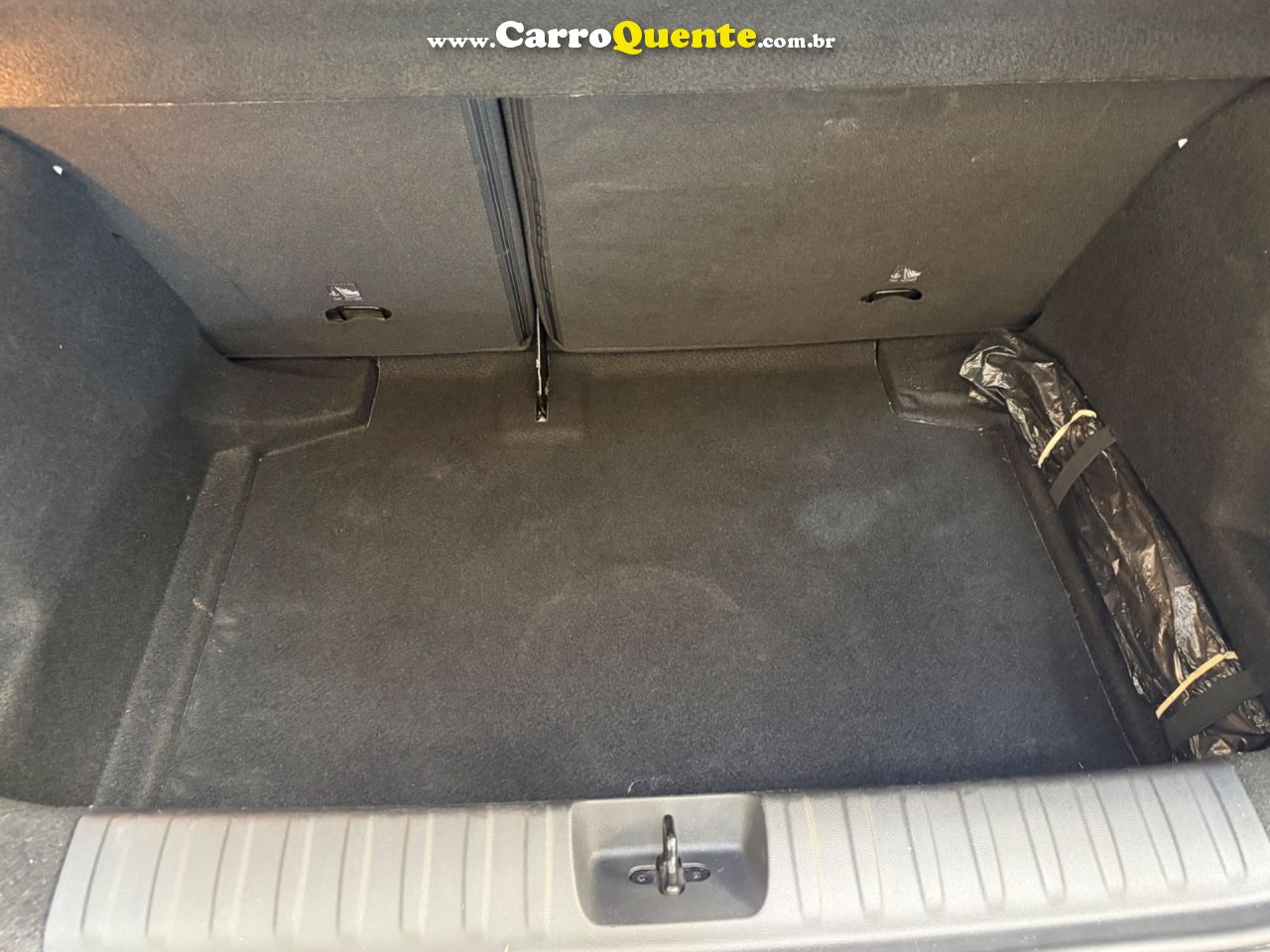 CHEVROLET ONIX 1.0 2025 - Loja