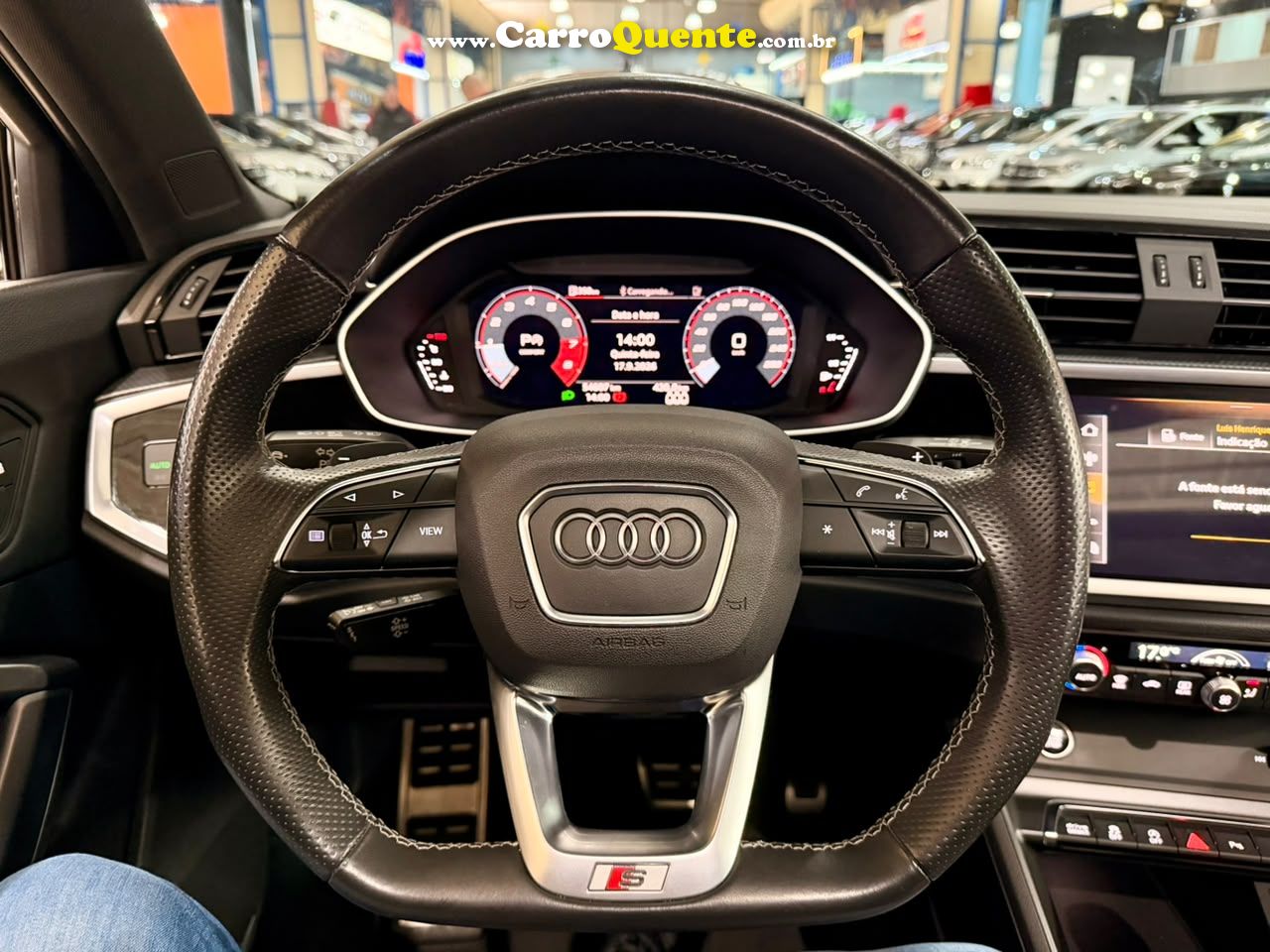 AUDI Q3 2.0 40 TFSI SPORTBACK PERFORMANCE BLACK QUATTRO 2022 - Loja