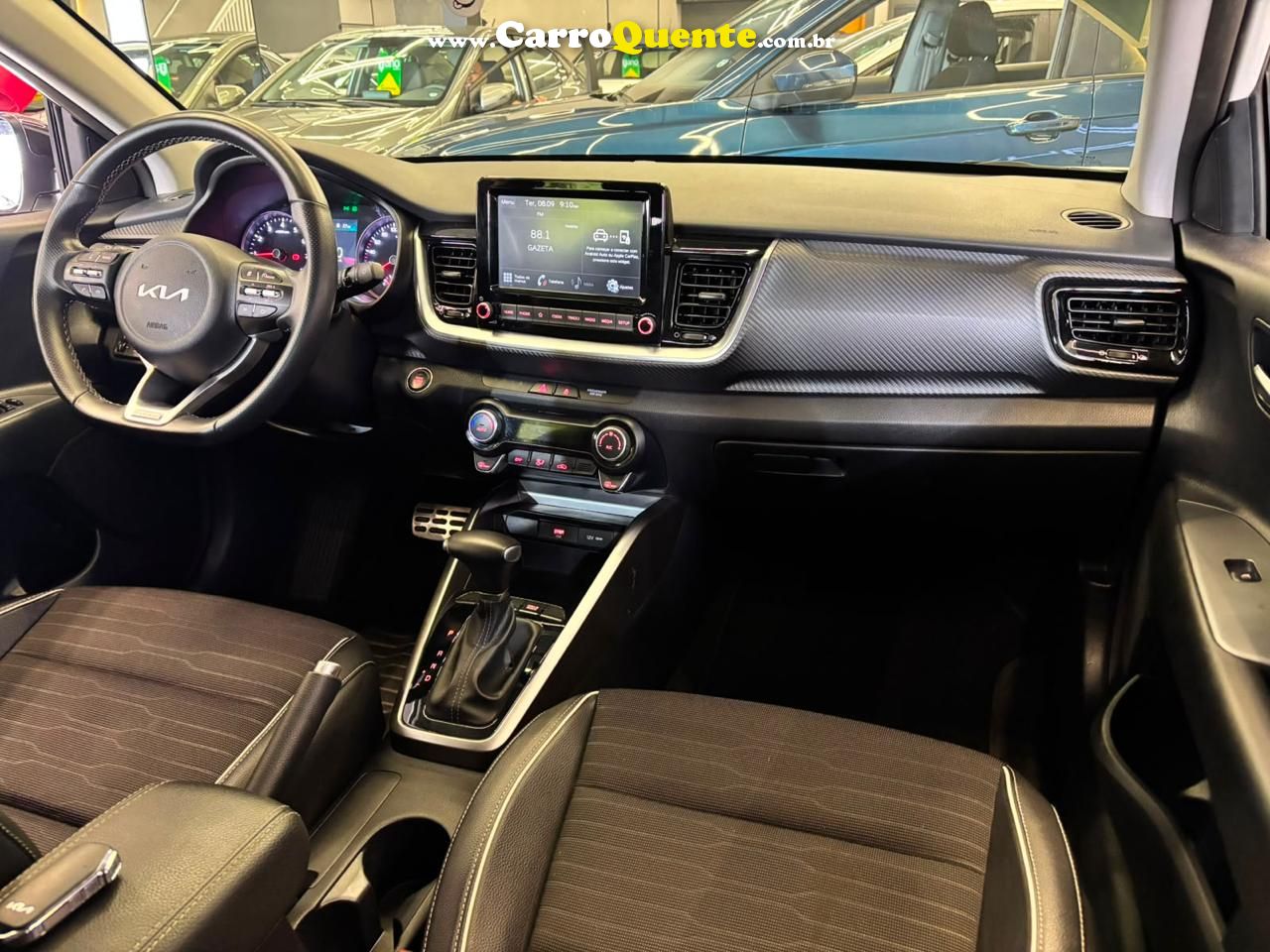 KIA STONIC 1.0 TGDI MHEV SX 2024 - Loja