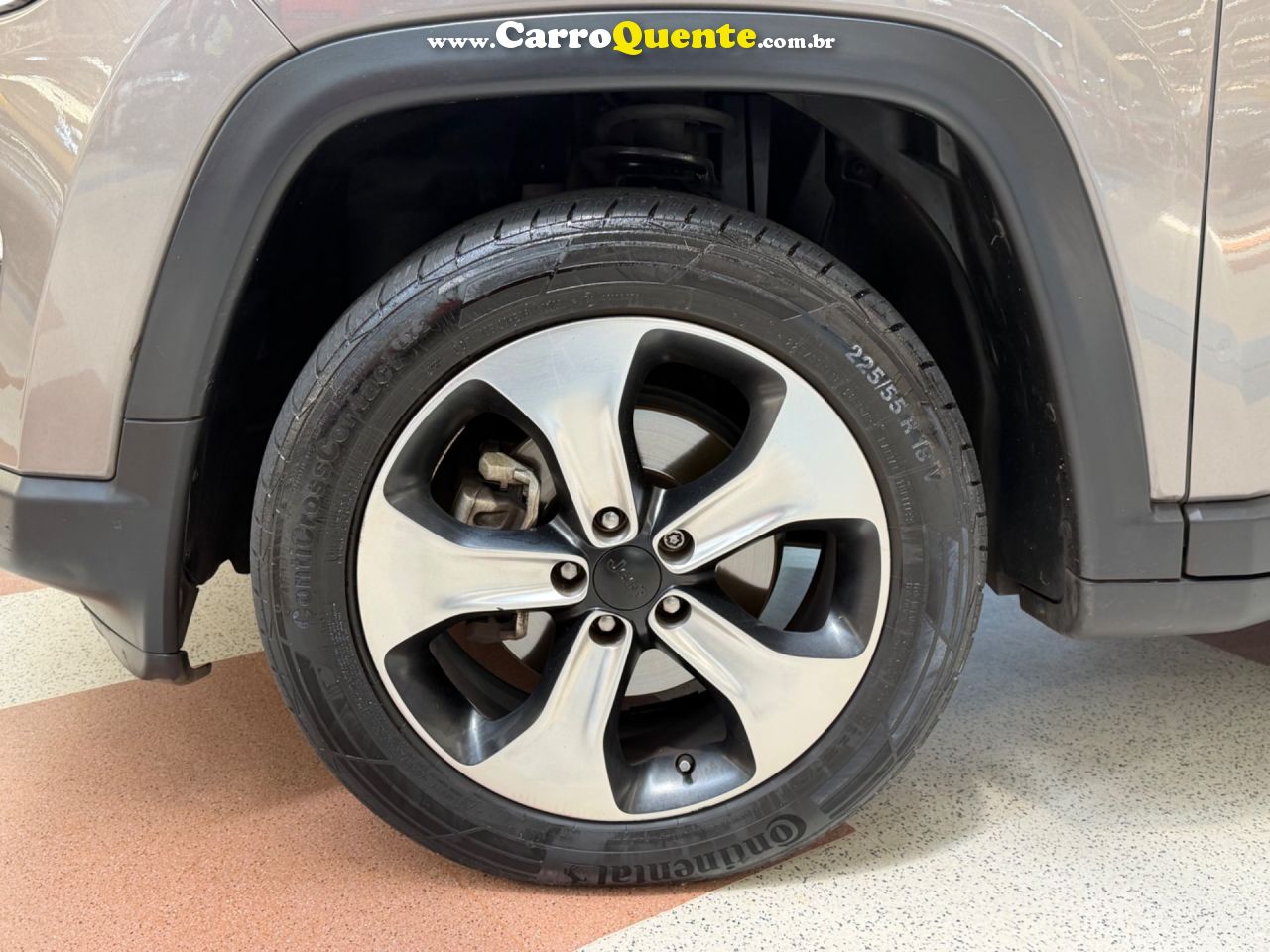 JEEP COMPASS 2.0 16V LONGITUDE 2017 - Loja