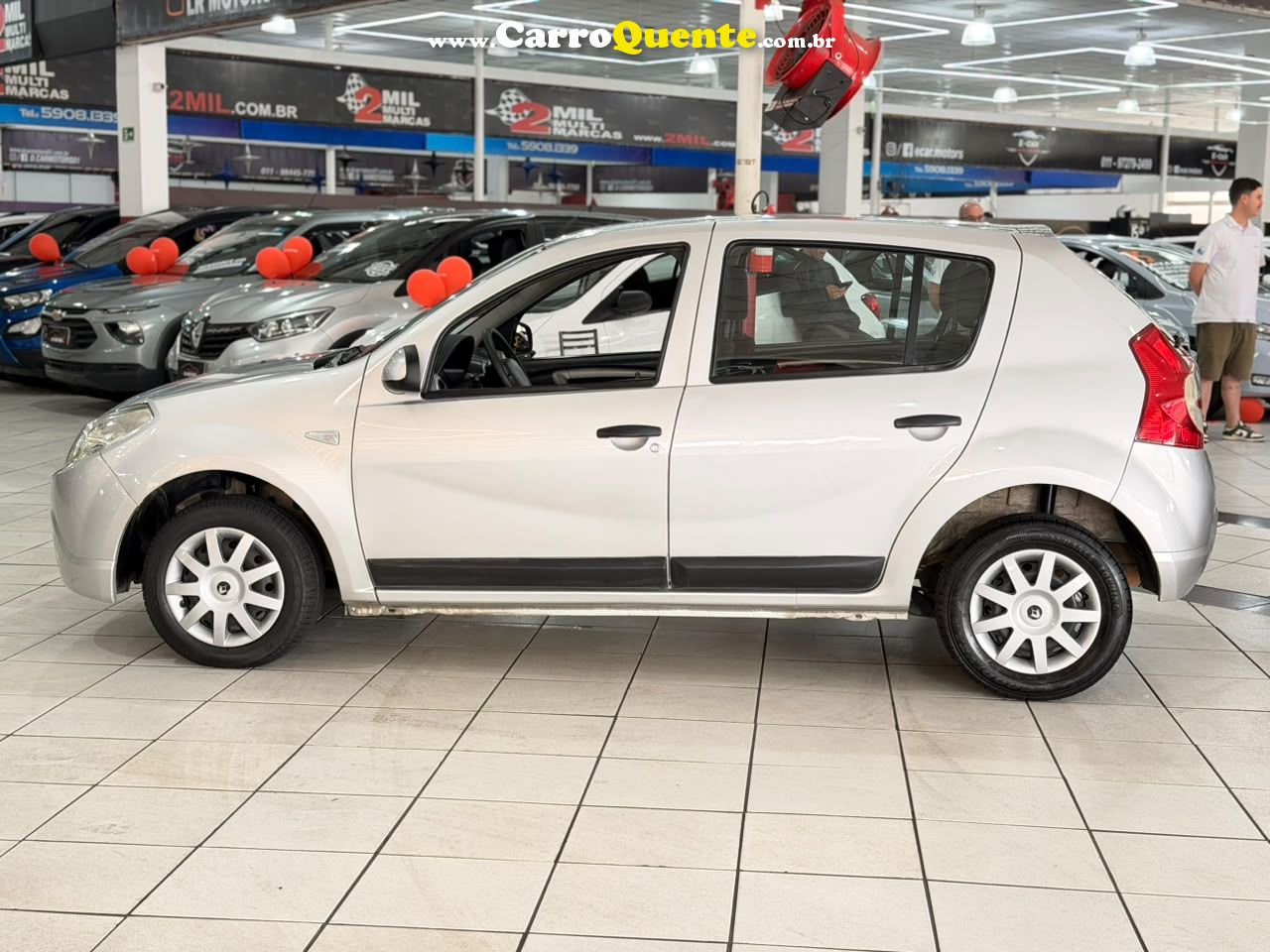 RENAULT SANDERO 1.0 EXPRESSION 16V 2011 - Loja