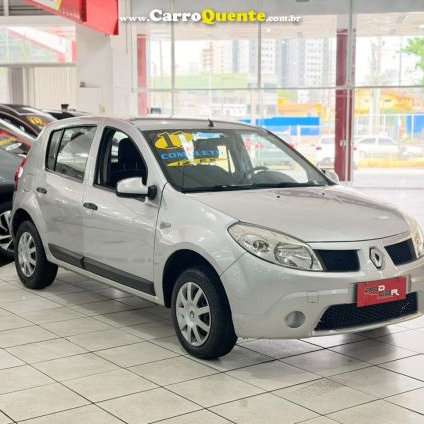 RENAULT SANDERO 1.0 EXPRESSION 16V 2011