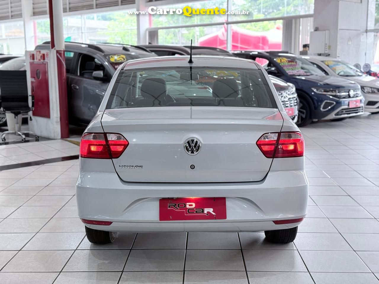 VOLKSWAGEN VOYAGE 1.0 12V MPI TOTALFLEX 2023 - Loja