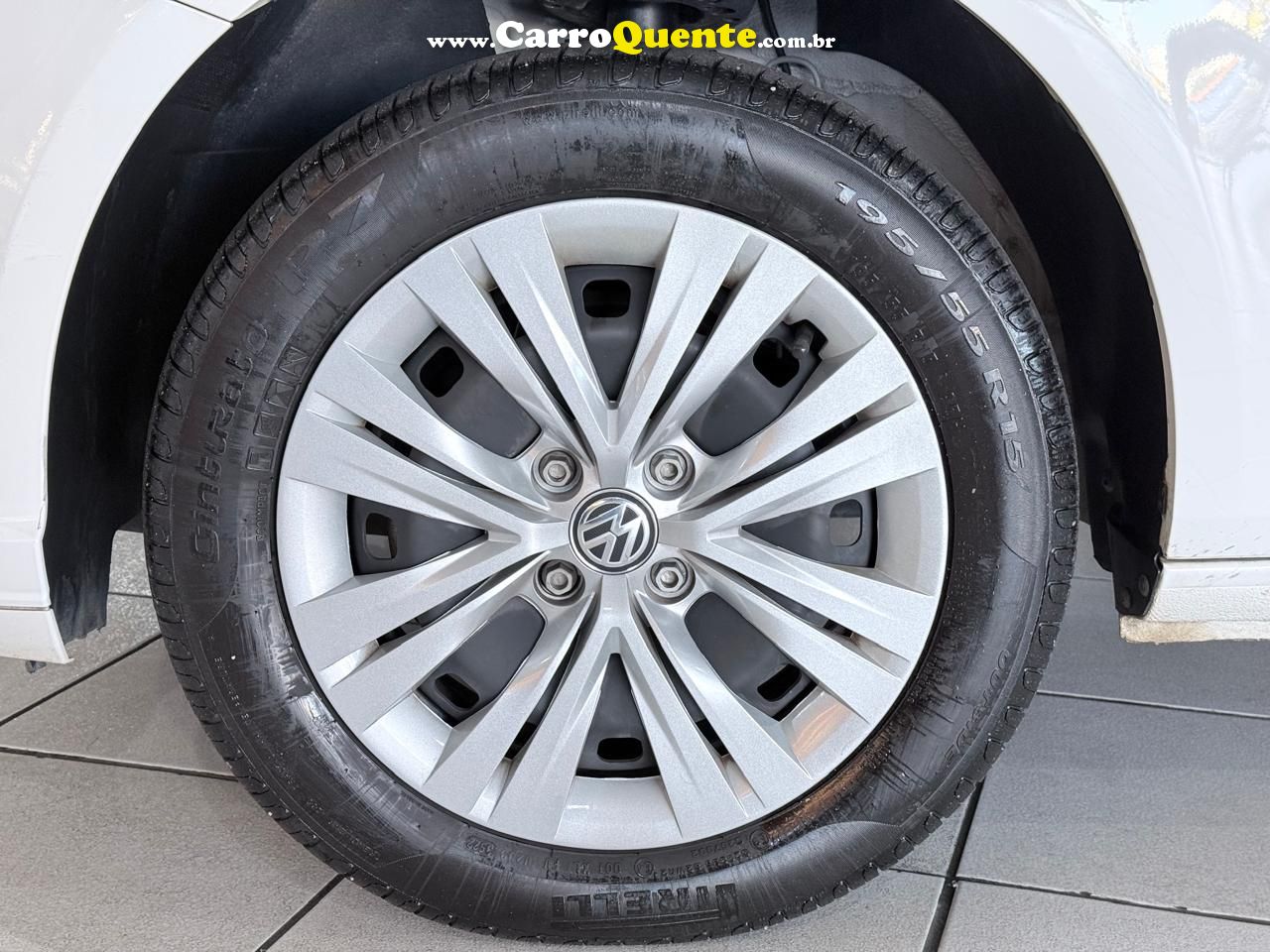 VOLKSWAGEN VOYAGE 1.0 12V MPI TOTALFLEX 2023 - Loja