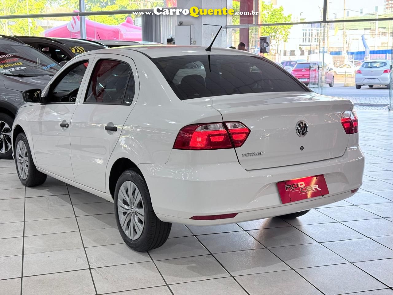 VOLKSWAGEN VOYAGE 1.0 12V MPI TOTALFLEX 2023 - Loja