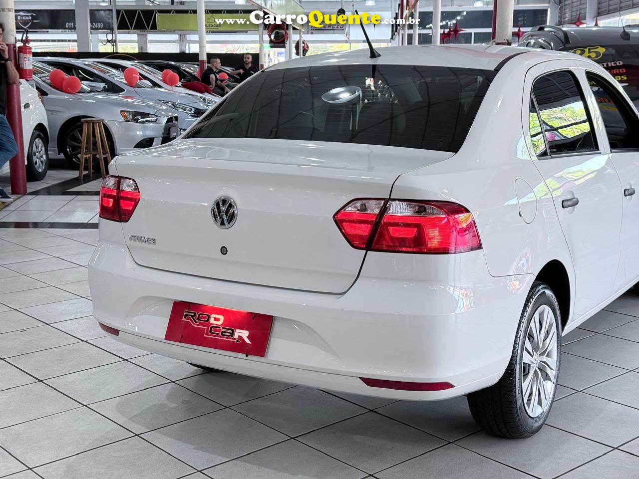 VOLKSWAGEN VOYAGE 1.0 12V MPI TOTALFLEX 2023 - Loja