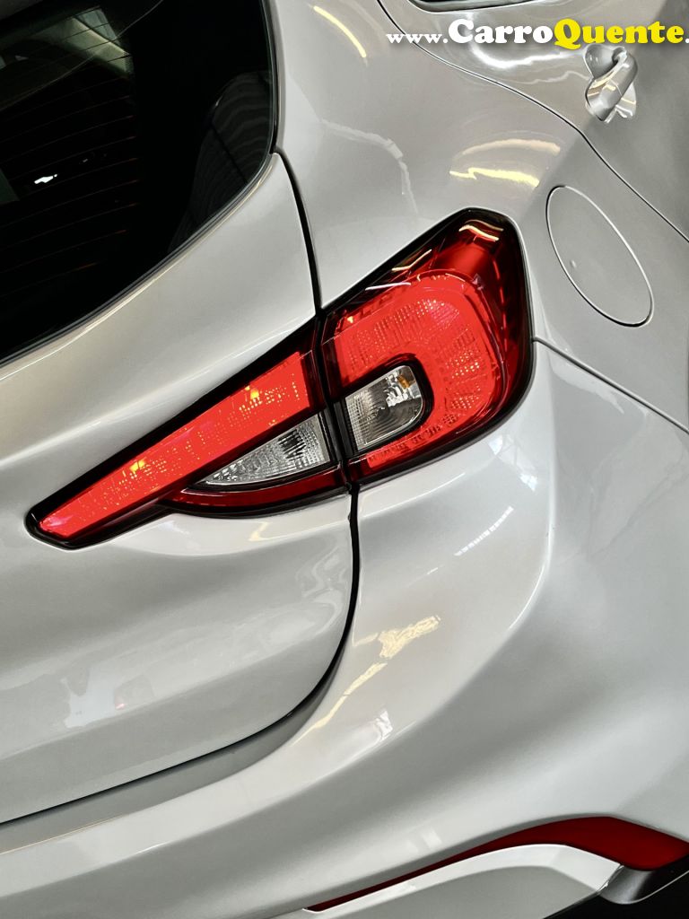 FIAT   ARGO 1.0 6V FLEX.   PRATA 2022 1.0 GASOLINA - Loja