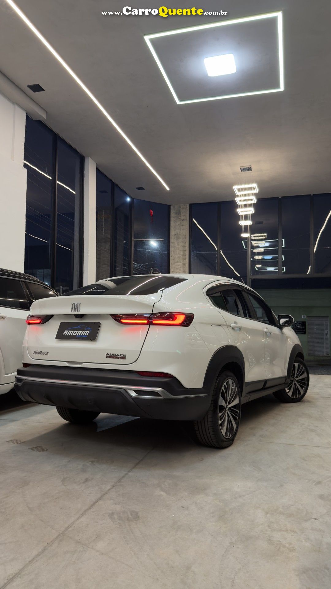 FIAT   FASTBACK AUDACE 1.0 200 T. FLEX AUT   BRANCO 2023 1.0 FLEX - Loja