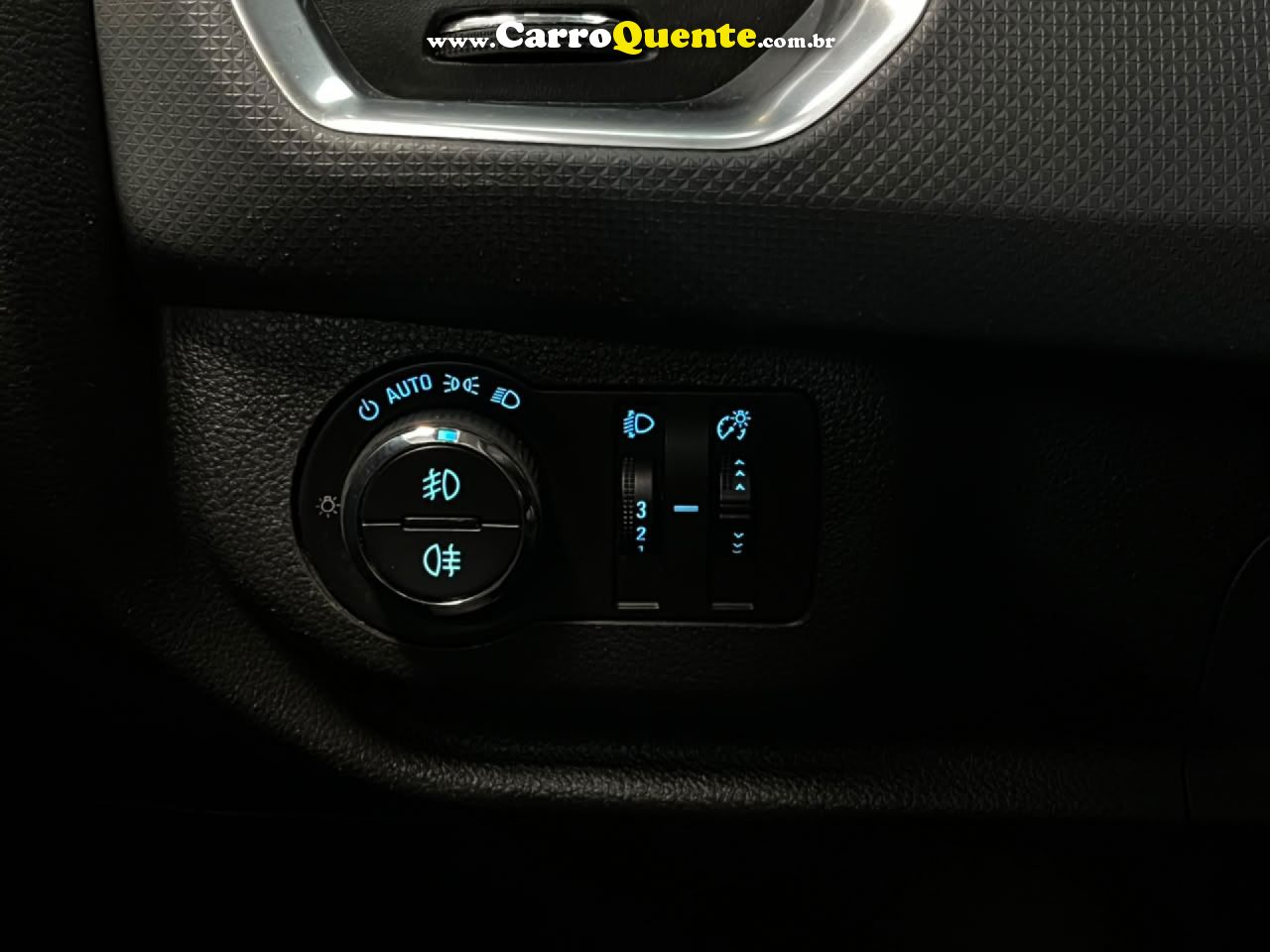 CHEVROLET   SPIN ACTIV 1.8 8V ECONO. FLEX 5P AUT.   AZUL 2020 1.8 FLEX - Loja