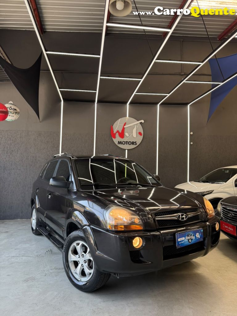 HYUNDAI   TUCSON 2.0 16V MEC.   PRETO 2011 2.0 GASOLINA - Loja