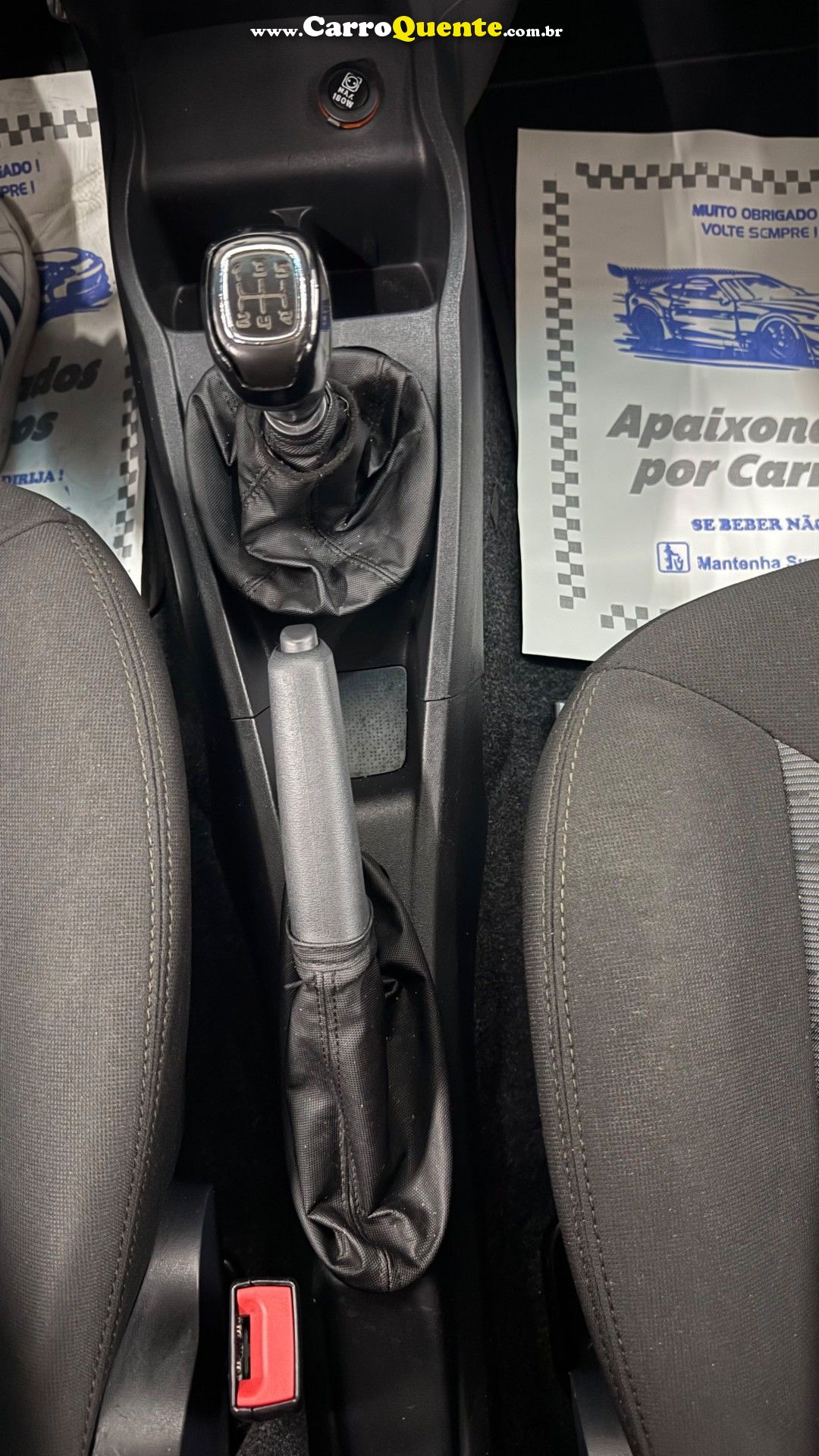 FIAT   UNO ATTRACTIVE 1.0 FLEX 6V 5P   BRANCO 2017 1.0 FLEX - Loja