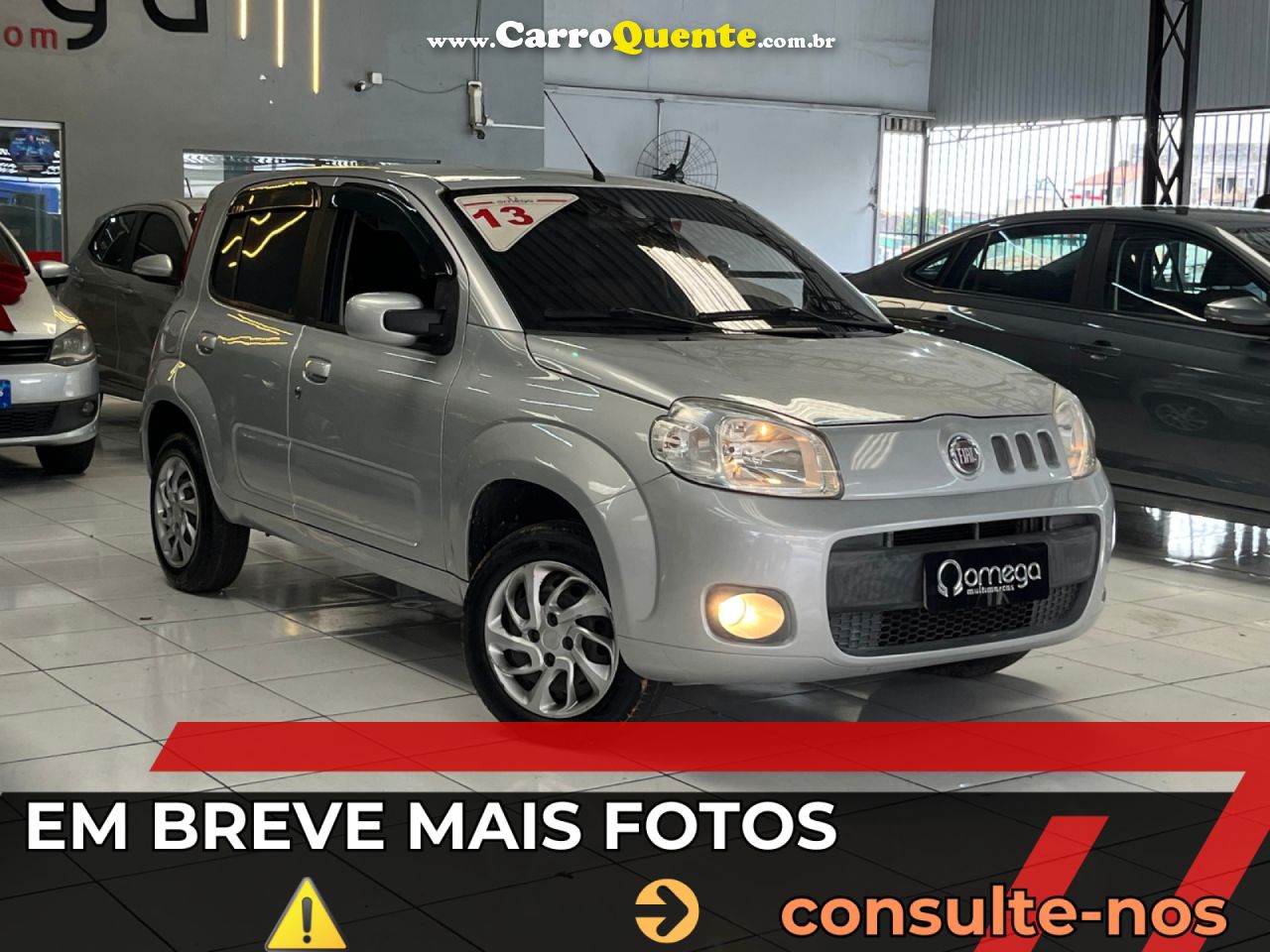 FIAT   UNO VIVACE CELEB. 1.0 EVO F.FLEX 8V 5P   PRATA 2013 1.0 GASOLINA - Loja