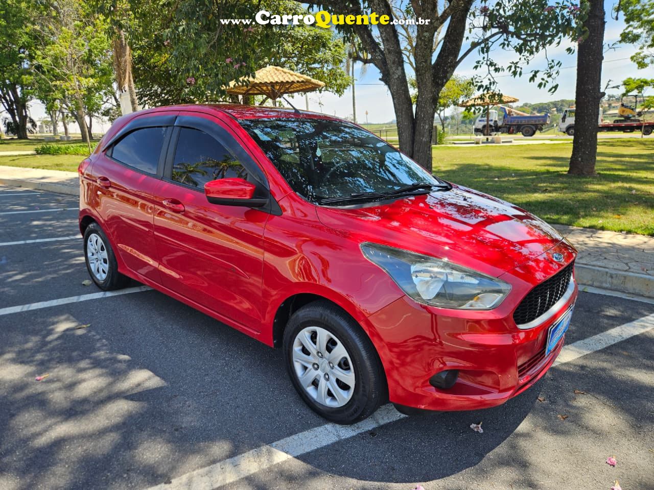 FORD   KA 1.0 SESE PLUS TIVCT FLEX 5P   VERMELHO 2015 1.0 FLEX - Loja