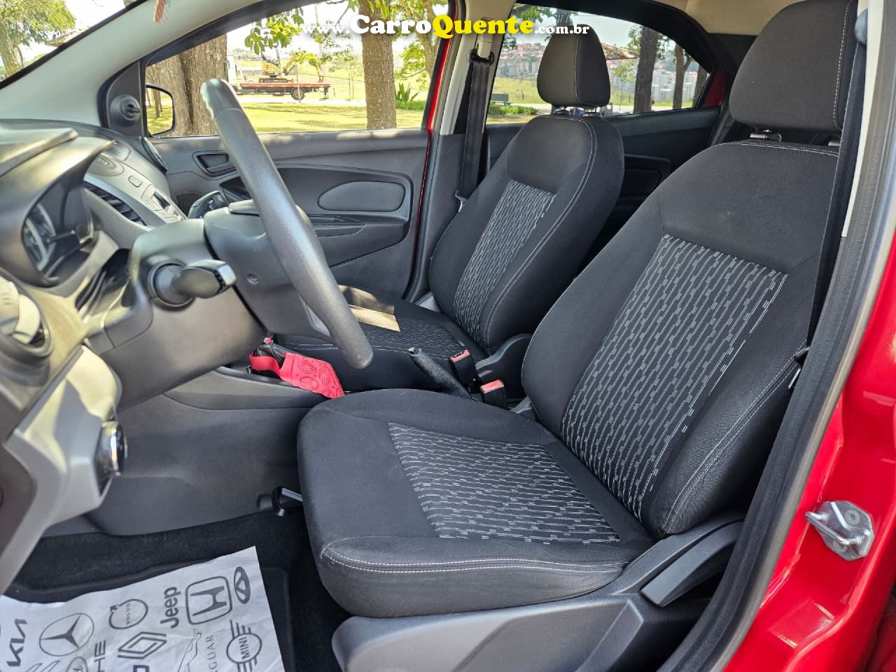 FORD   KA 1.0 SESE PLUS TIVCT FLEX 5P   VERMELHO 2015 1.0 FLEX - Loja