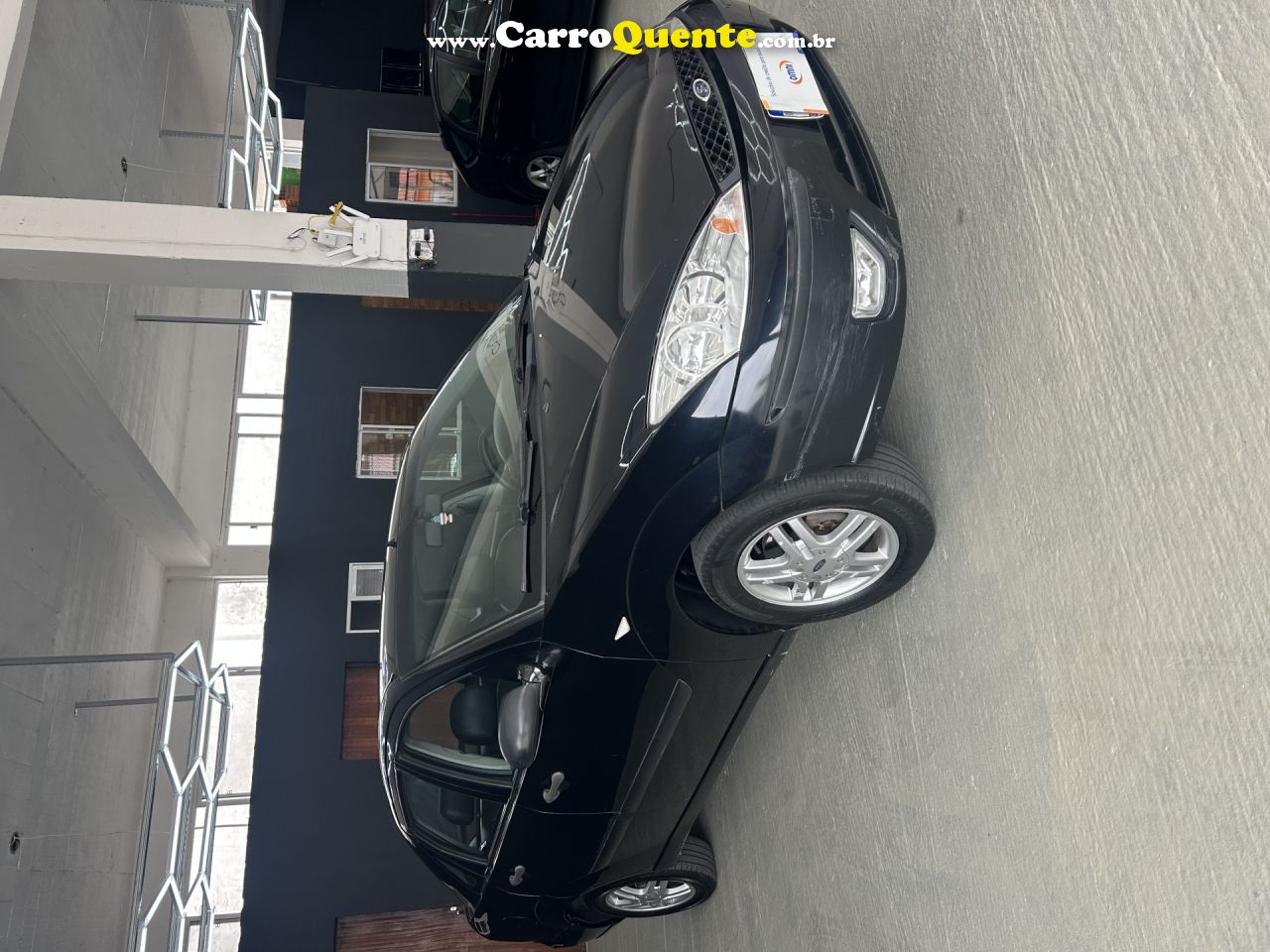 FORD   FOCUS SEDAN 1.61.6 FLEX 8V16V 4P MEC.   PRETO 2008 1.6 FLEX - Loja