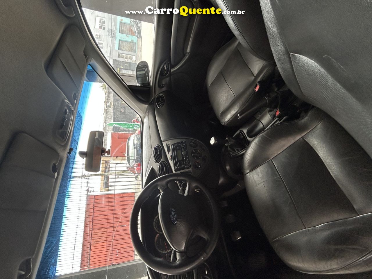 FORD   FOCUS SEDAN 1.61.6 FLEX 8V16V 4P MEC.   PRETO 2008 1.6 FLEX - Loja
