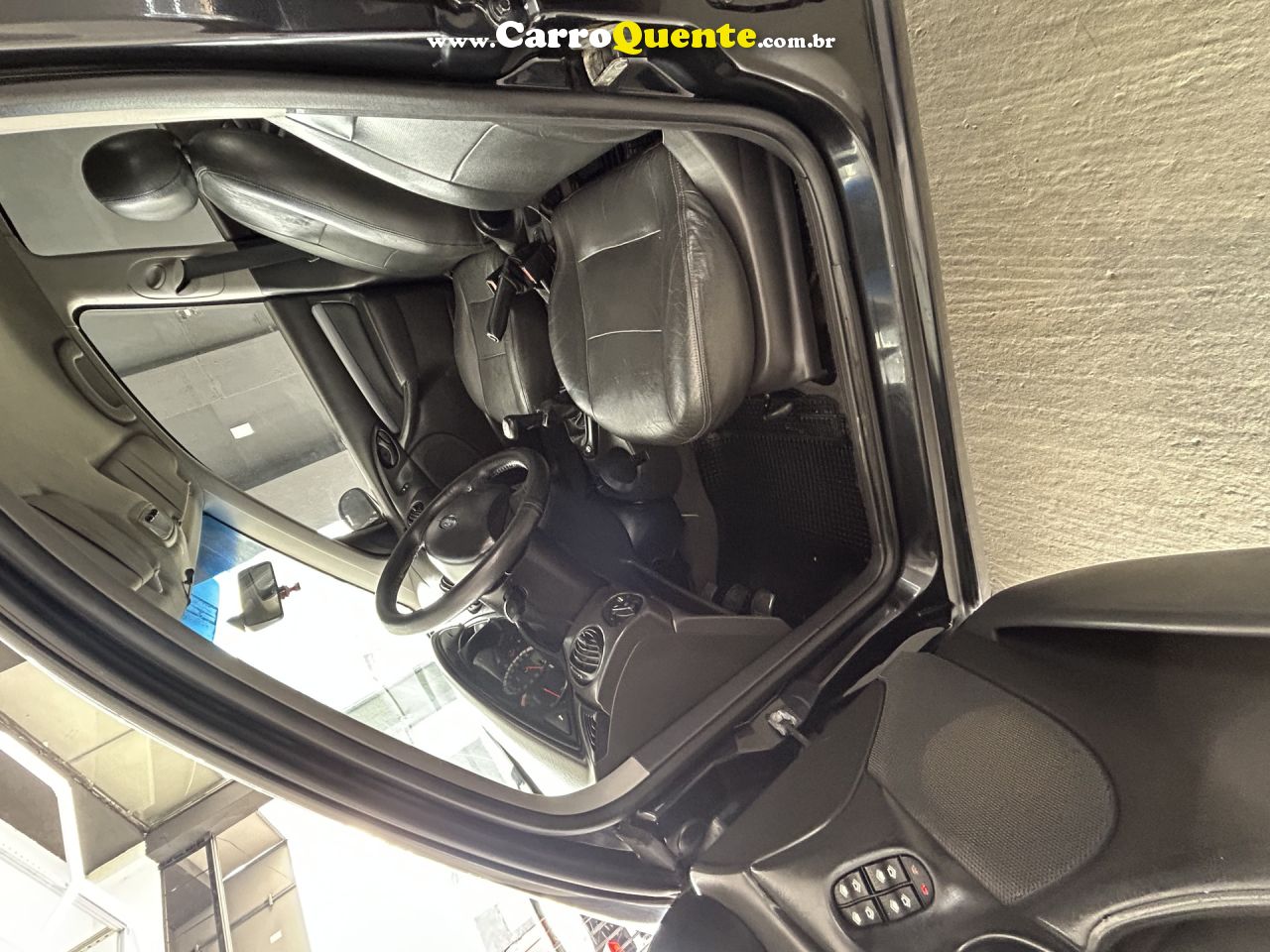 FORD   FOCUS SEDAN 1.61.6 FLEX 8V16V 4P MEC.   PRETO 2008 1.6 FLEX - Loja
