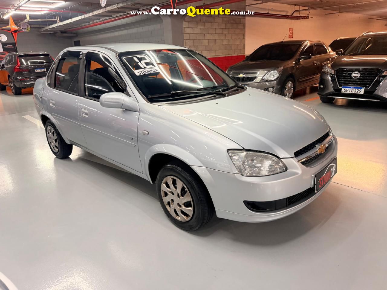 CHEVROLET   CLASSIC LIFELS 1.0 VHC FLEXP. 4P   PRATA 2011 1.0 FLEX - Loja