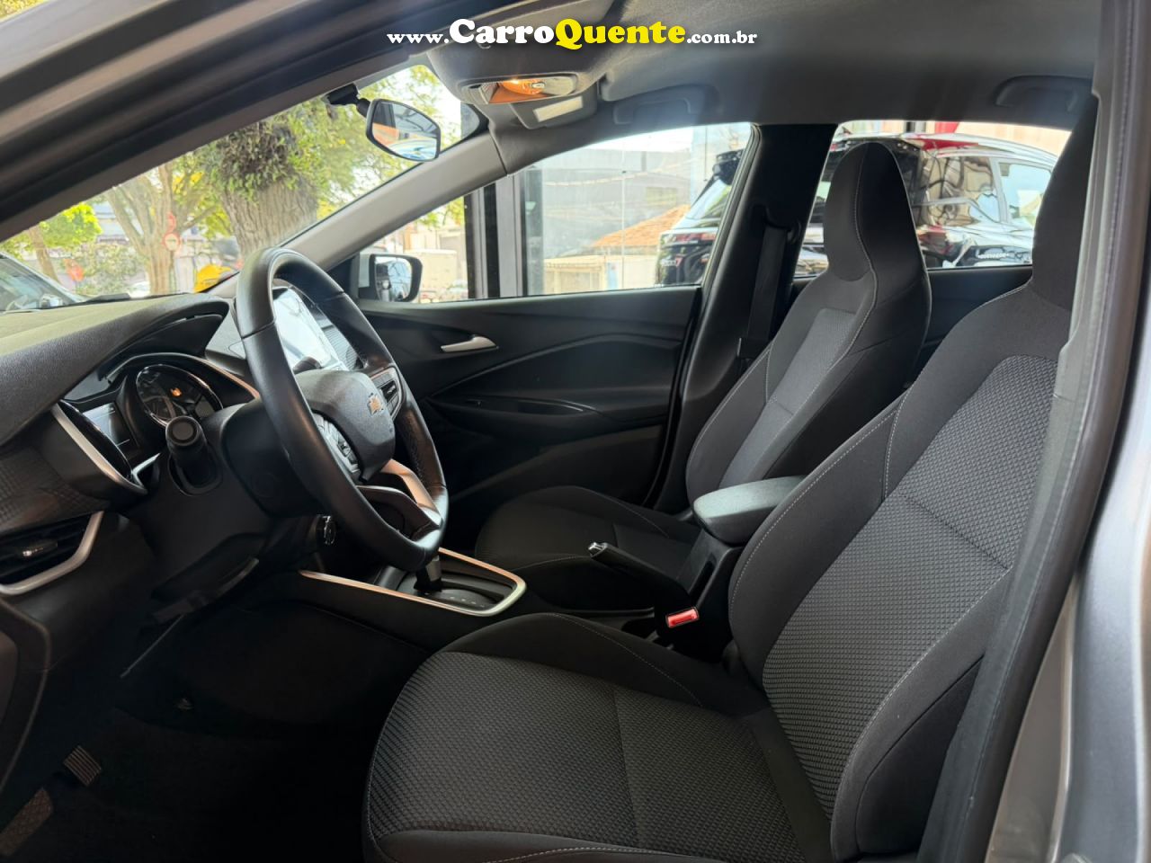 CHEVROLET   ONIX SEDAN PLUS LTZ 1.0 12V TB FLEX AUT.   PRATA 2024 1.0 FLEX - Loja