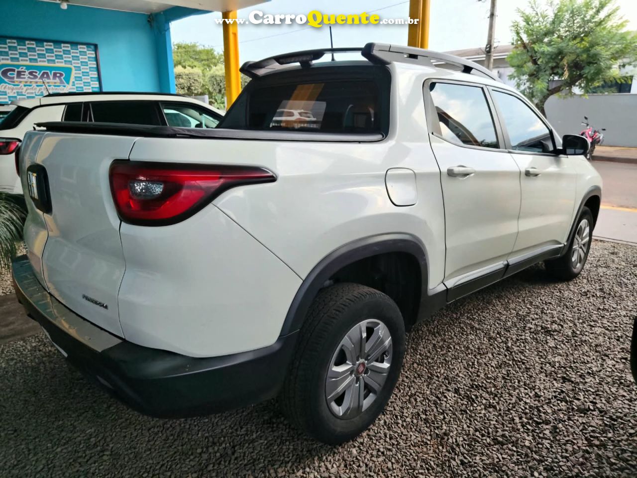 FIAT   TORO FREEDOM 1.8 16V FLEX AUT.   BRANCO 2020 1.8 FLEX - Loja