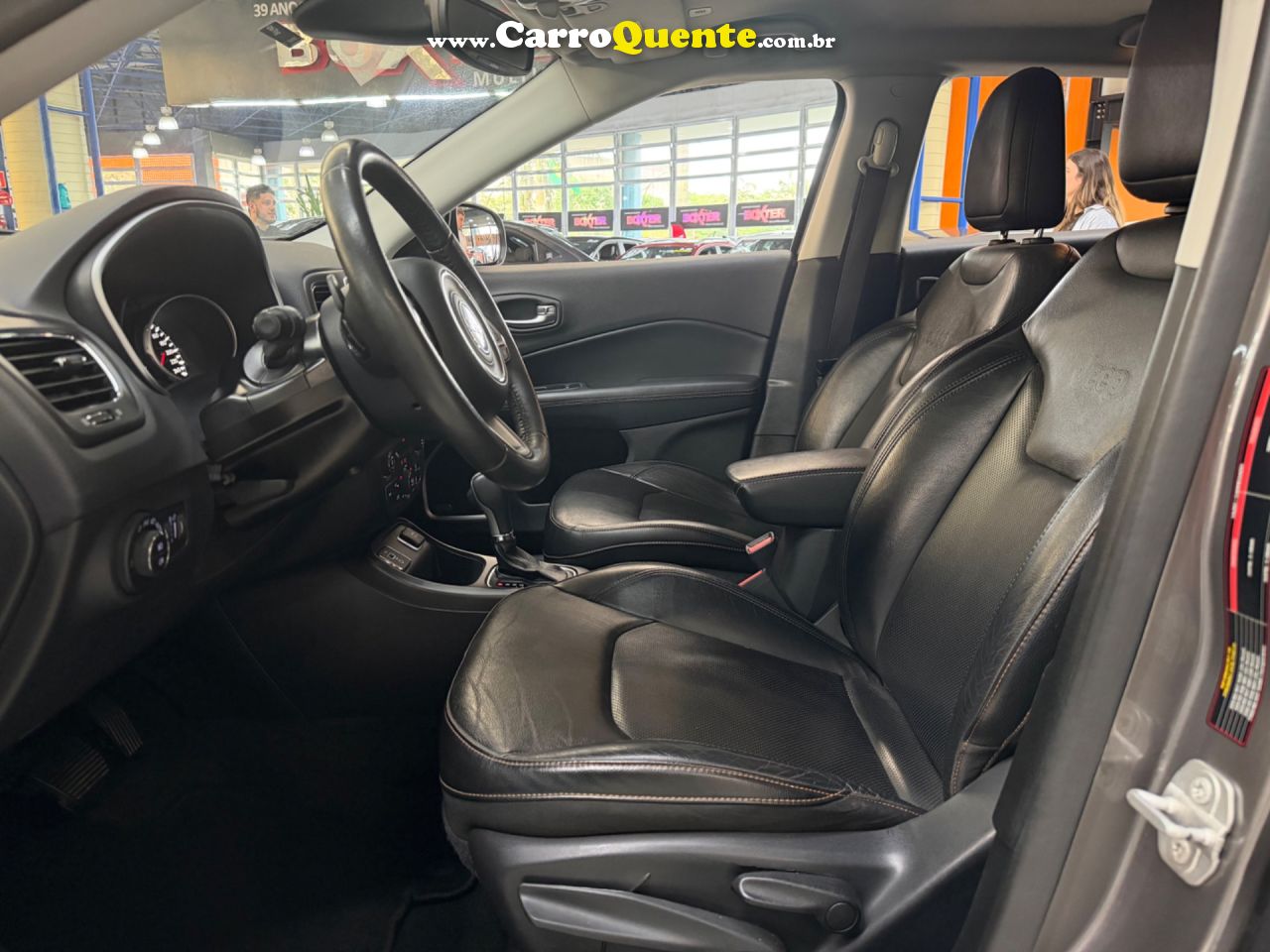 JEEP COMPASS 2.0 16V LONGITUDE 2018 - Loja