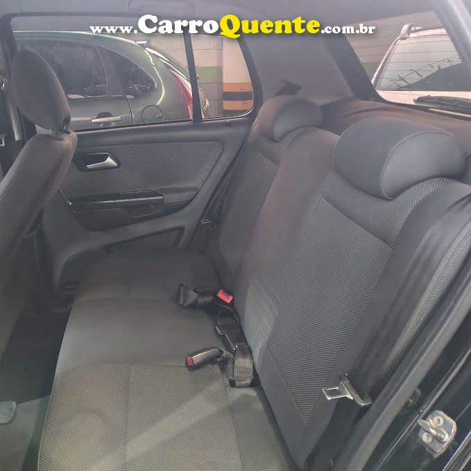 VOLKSWAGEN FOX 1.6 MI 8V 2011 - Loja