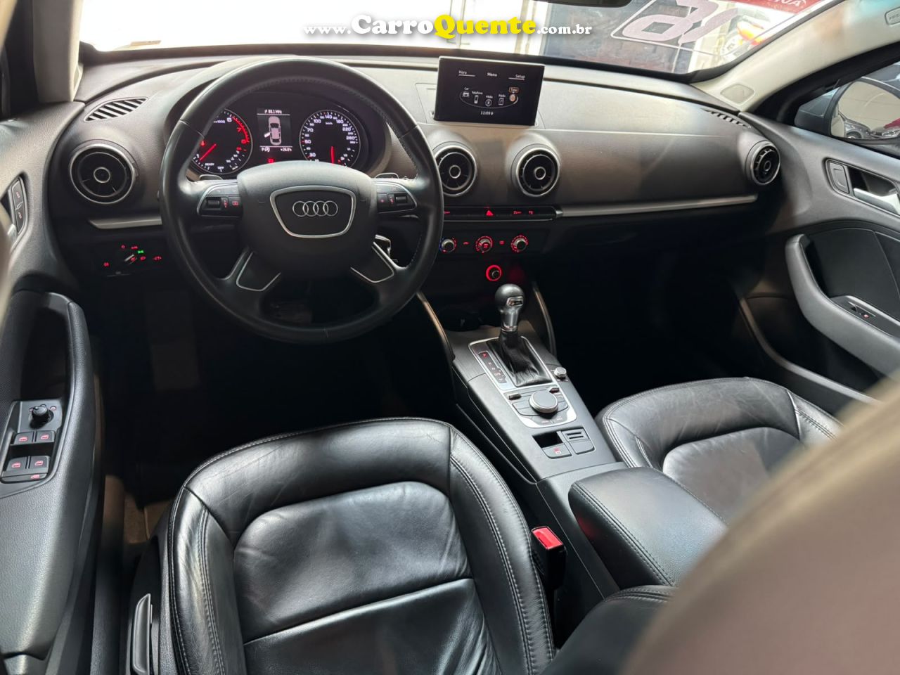 AUDI A3 1.4 TFSI SEDAN ATTRACTION 16V 2016 - Loja