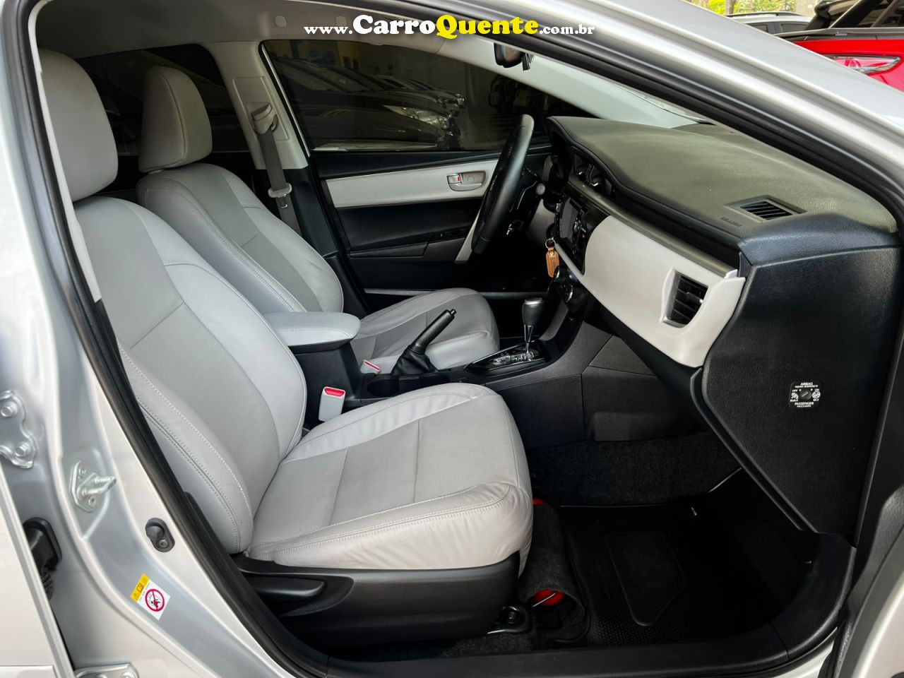 TOYOTA COROLLA 2.0 XEI 16V 2016 - Loja