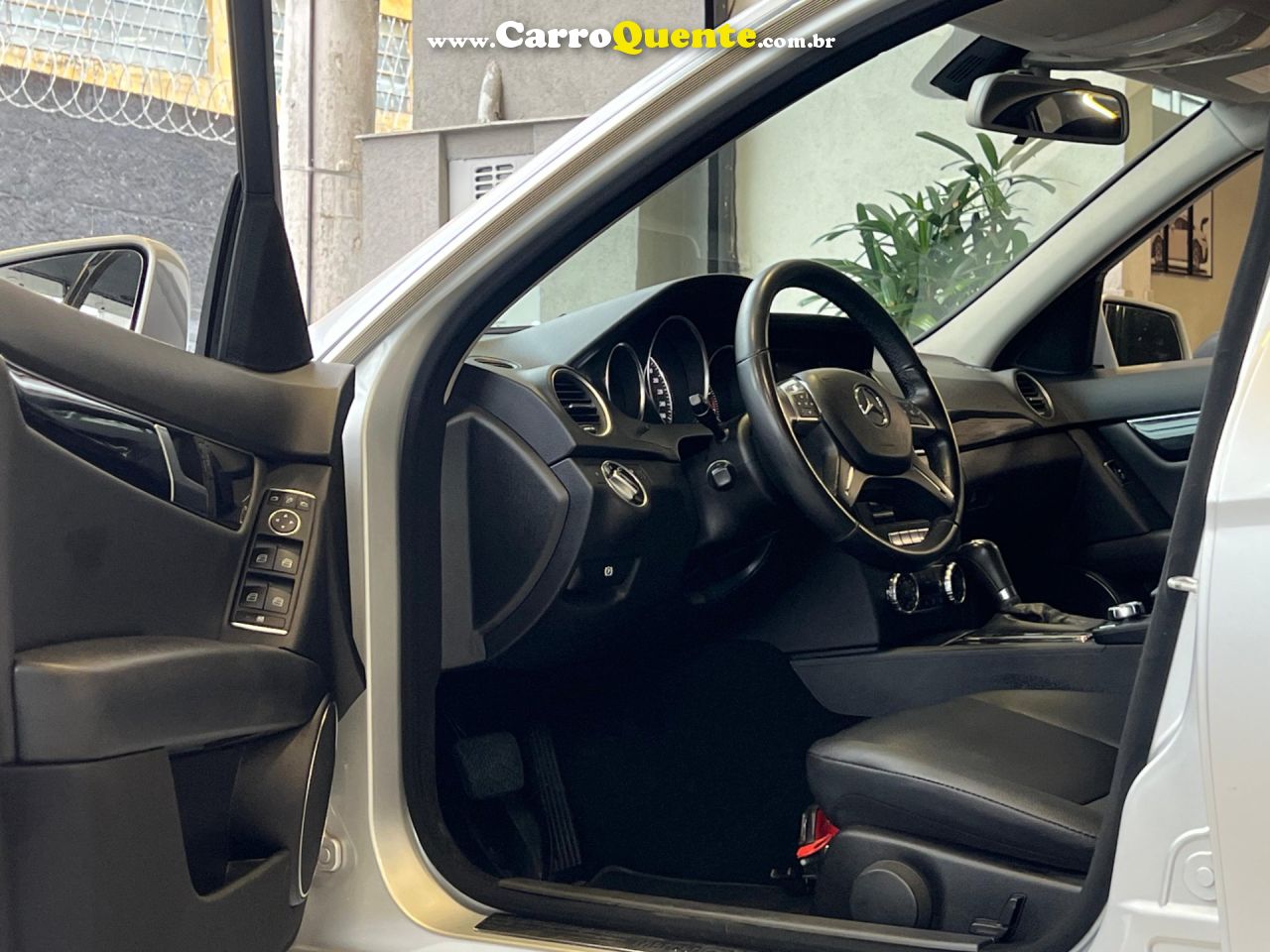 MERCEDES-B 2012 - Loja