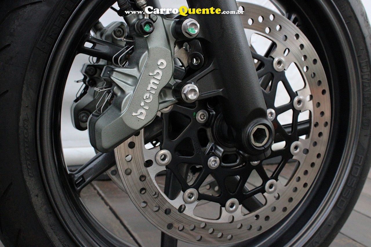 TRIUMPH SP 2020 - Loja