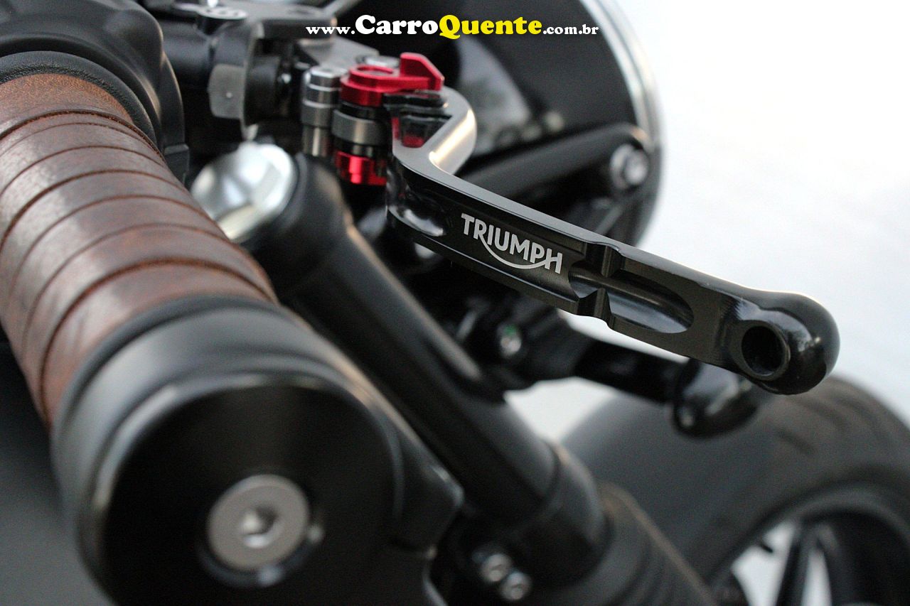 TRIUMPH SP 2020 - Loja