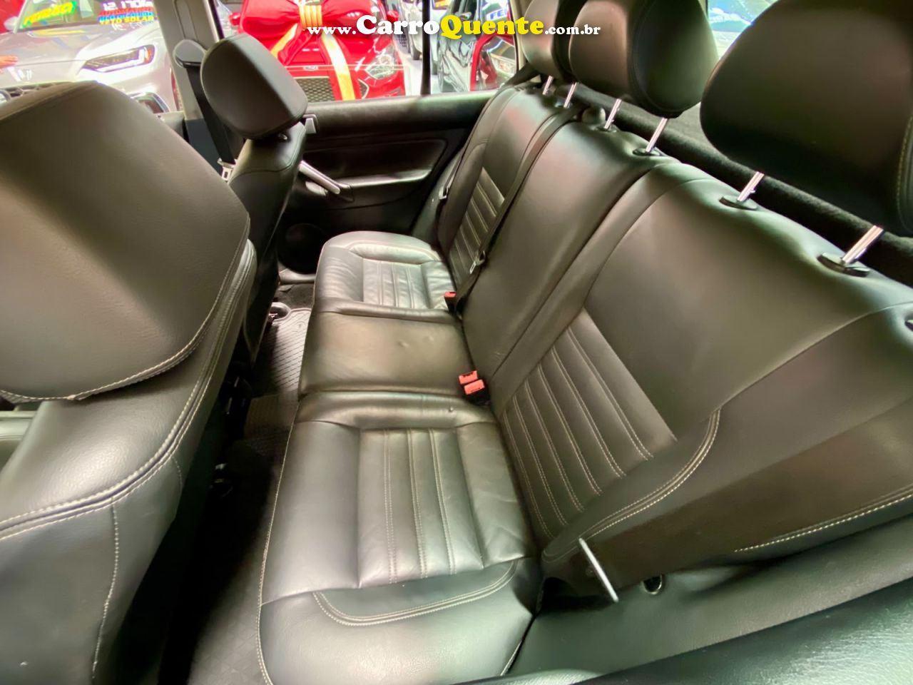 VOLKSWAGEN GOLF 2.0 MI SPORTLINE 8V 2013 - Loja