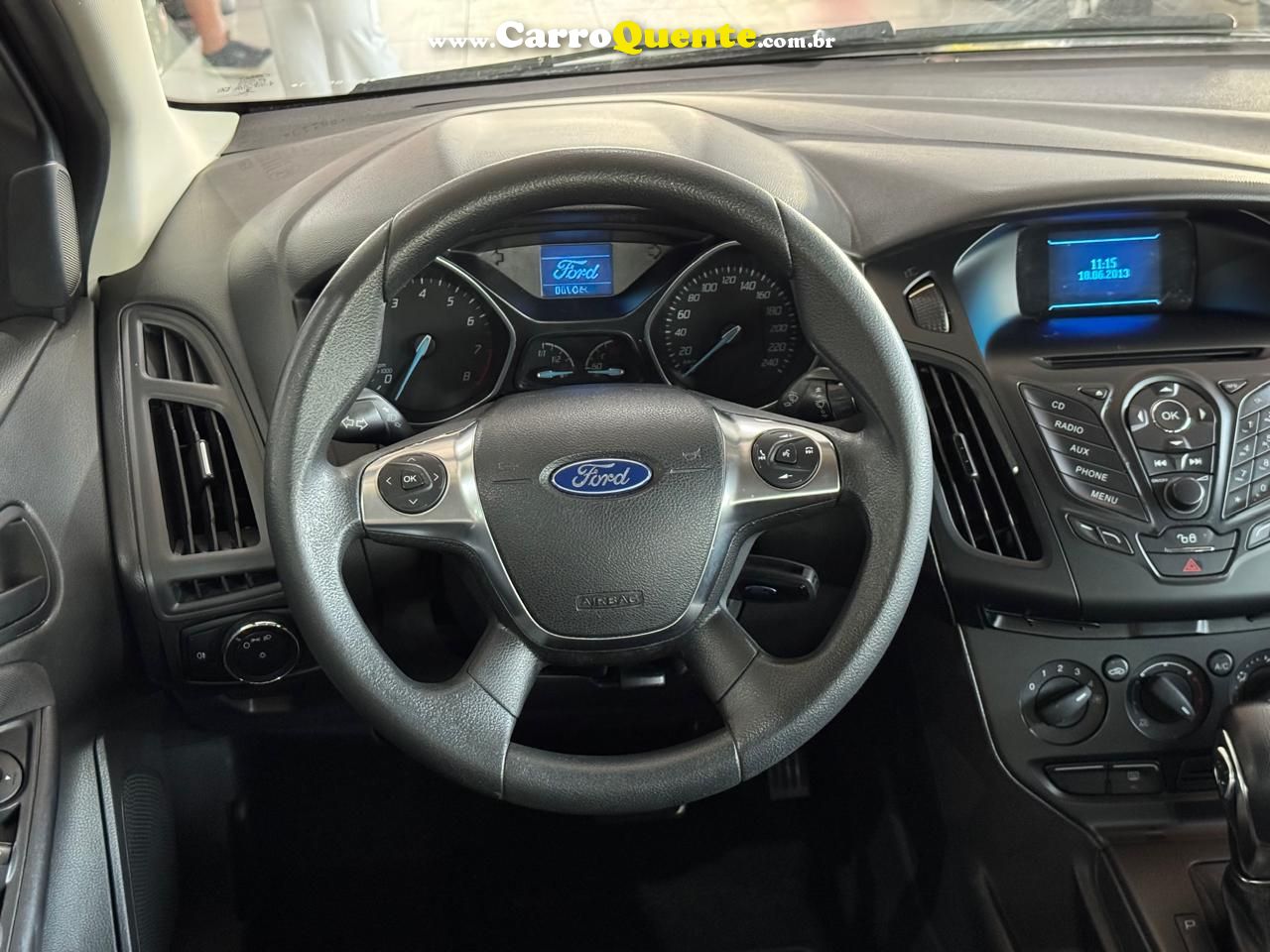 FORD FOCUS 2.0 S SEDAN 16V AUTO 2014 - Loja