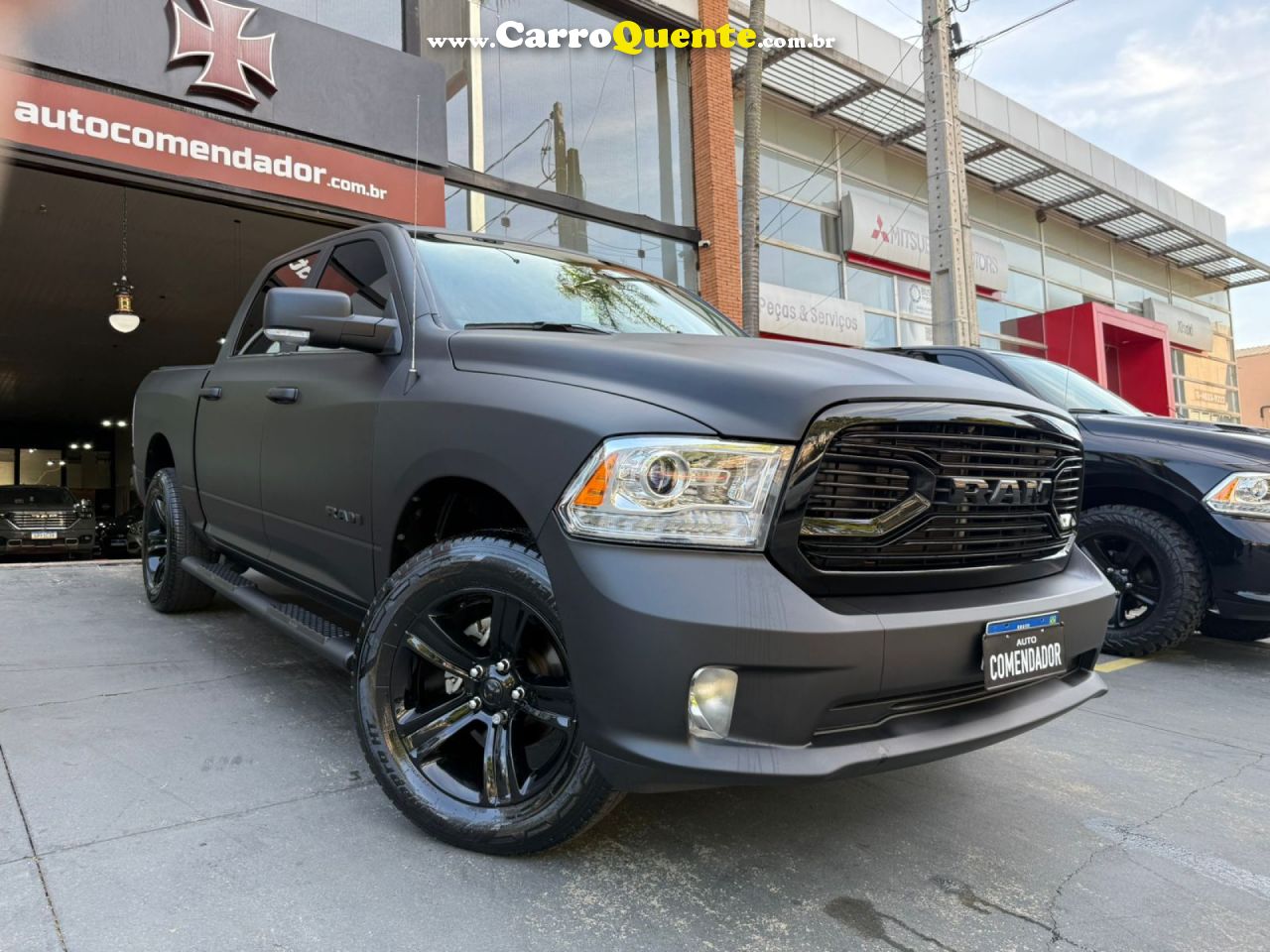 RAM   CLASSIC LARAMIE NIGHT ED. 5.7 4X4 AUT.   PRETO 2023 5.7 GASOLINA - Loja
