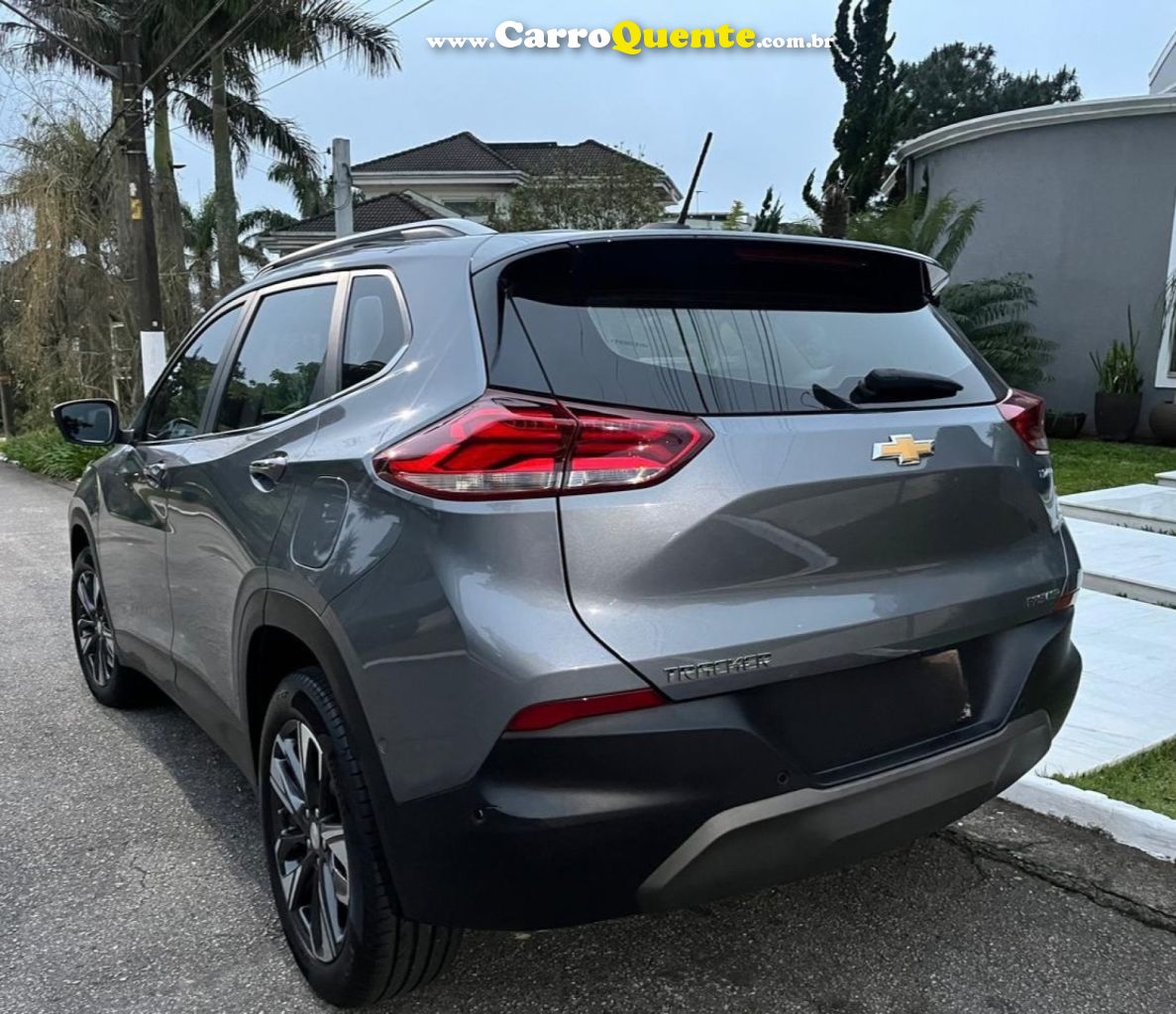 CHEVROLET   TRACKER PREMIER 1.2 TURBO 12V FLEX AUT.   CINZA 2023 1.2 FLEX - Loja