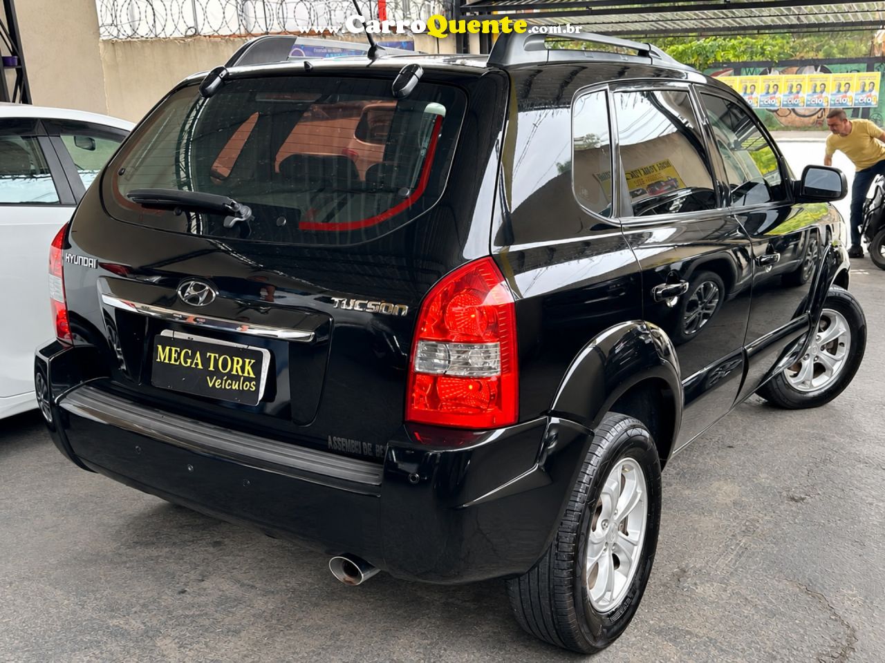 HYUNDAI   TUCSON 2.0 16V AUT.   PRETO 2009 2.0 GASOLINA - Loja