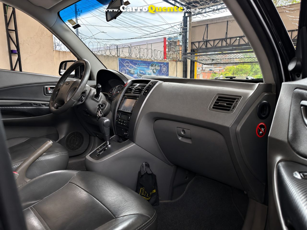 HYUNDAI   TUCSON 2.0 16V AUT.   PRETO 2009 2.0 GASOLINA - Loja