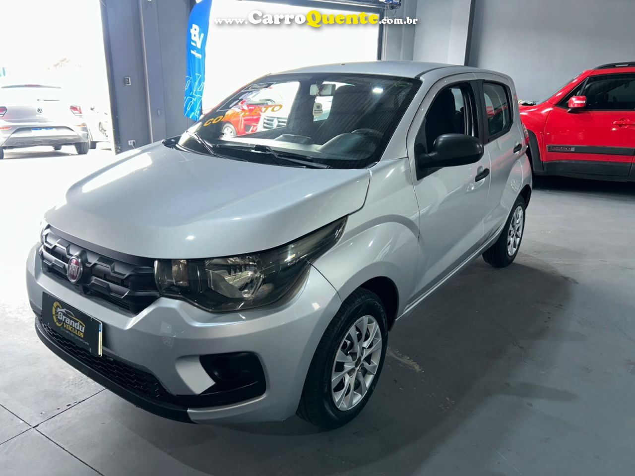 FIAT   MOBI LIKE 1.0 FIRE FLEX 5P.   PRATA 2019 1.0 FLEX - Loja