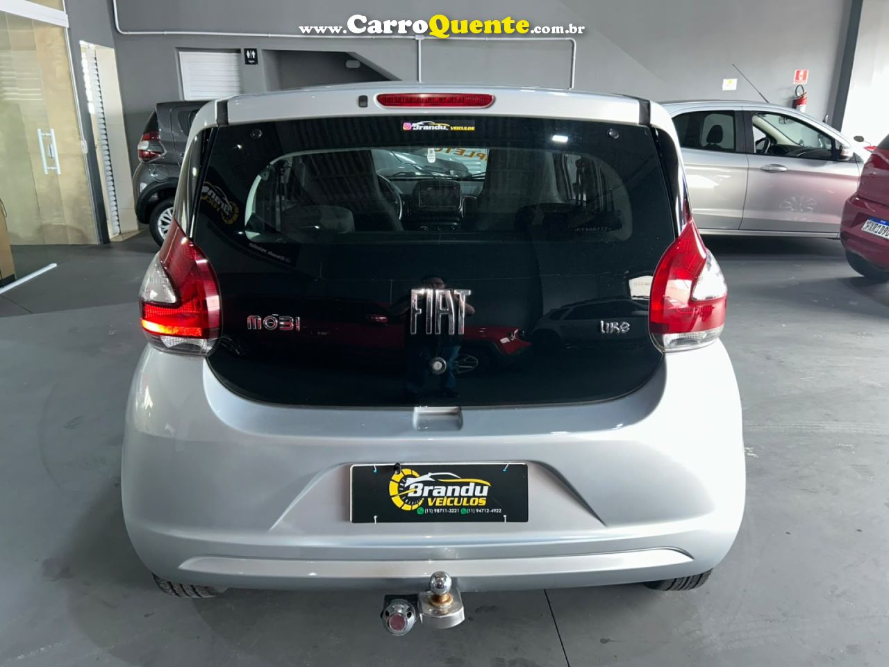 FIAT   MOBI LIKE 1.0 FIRE FLEX 5P.   PRATA 2019 1.0 FLEX - Loja