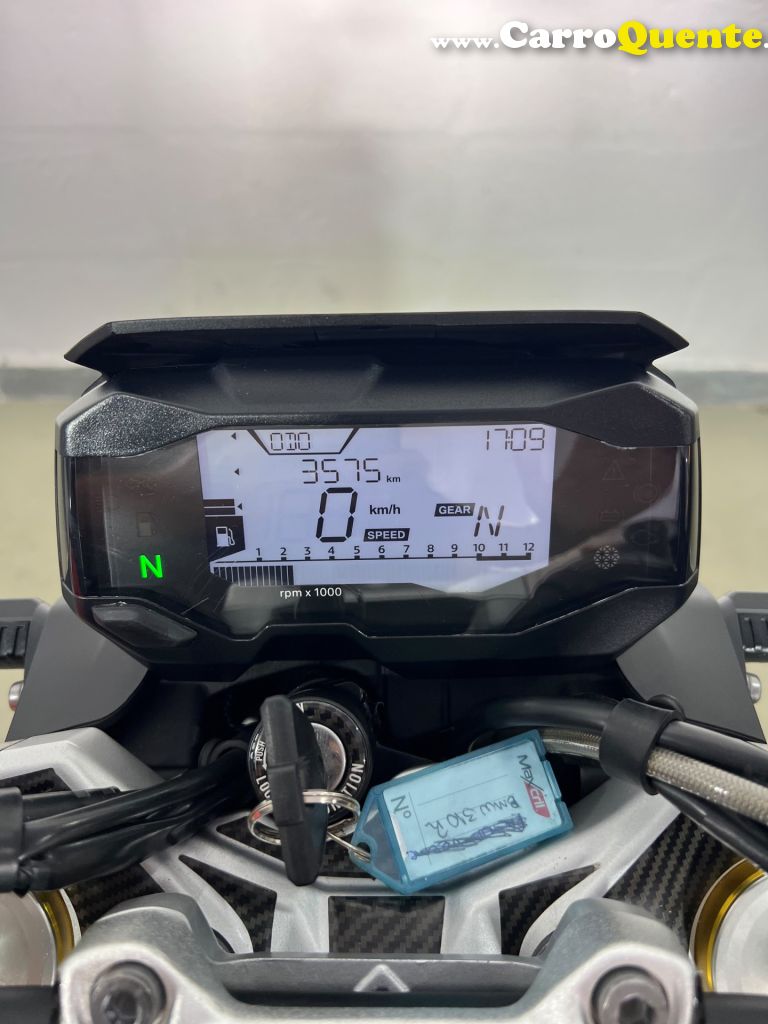 BMW   G310R   PRETO 2022 310 GASOLINA - Loja