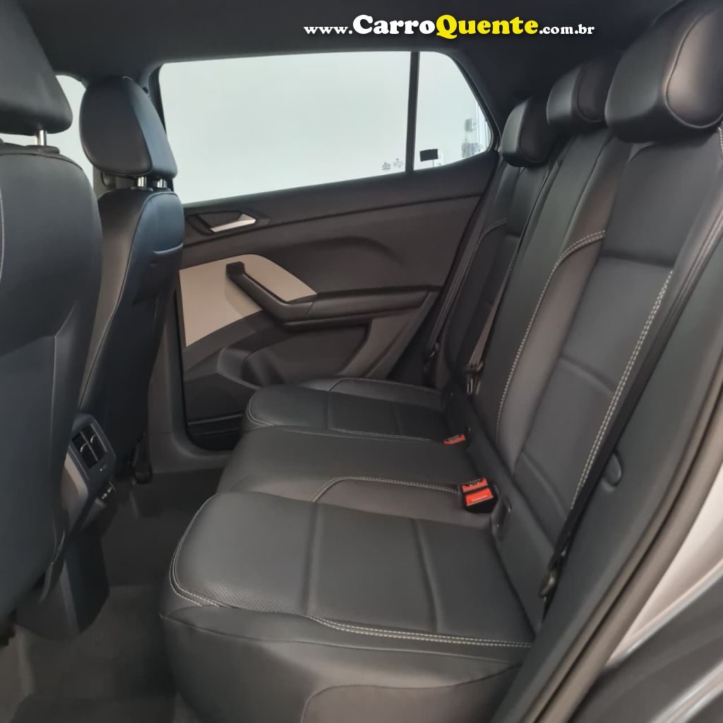 VOLKSWAGEN   T-CROSS HIG. 250 TSI 1.4 FLEX 16V 5P AUT   CINZA 2023 1.4 FLEX - Loja