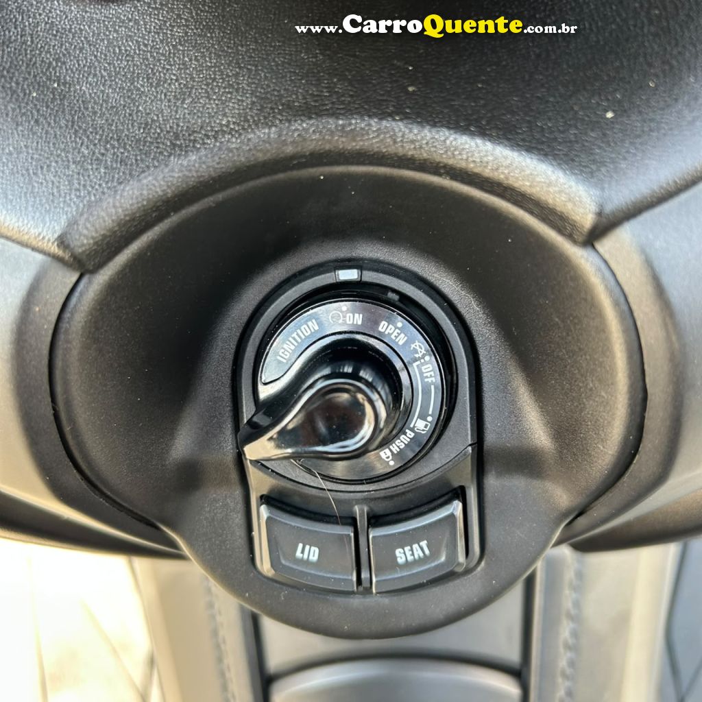 YAMAHA    X MAX 250   CINZA 2022 250 GASOLINA - Loja