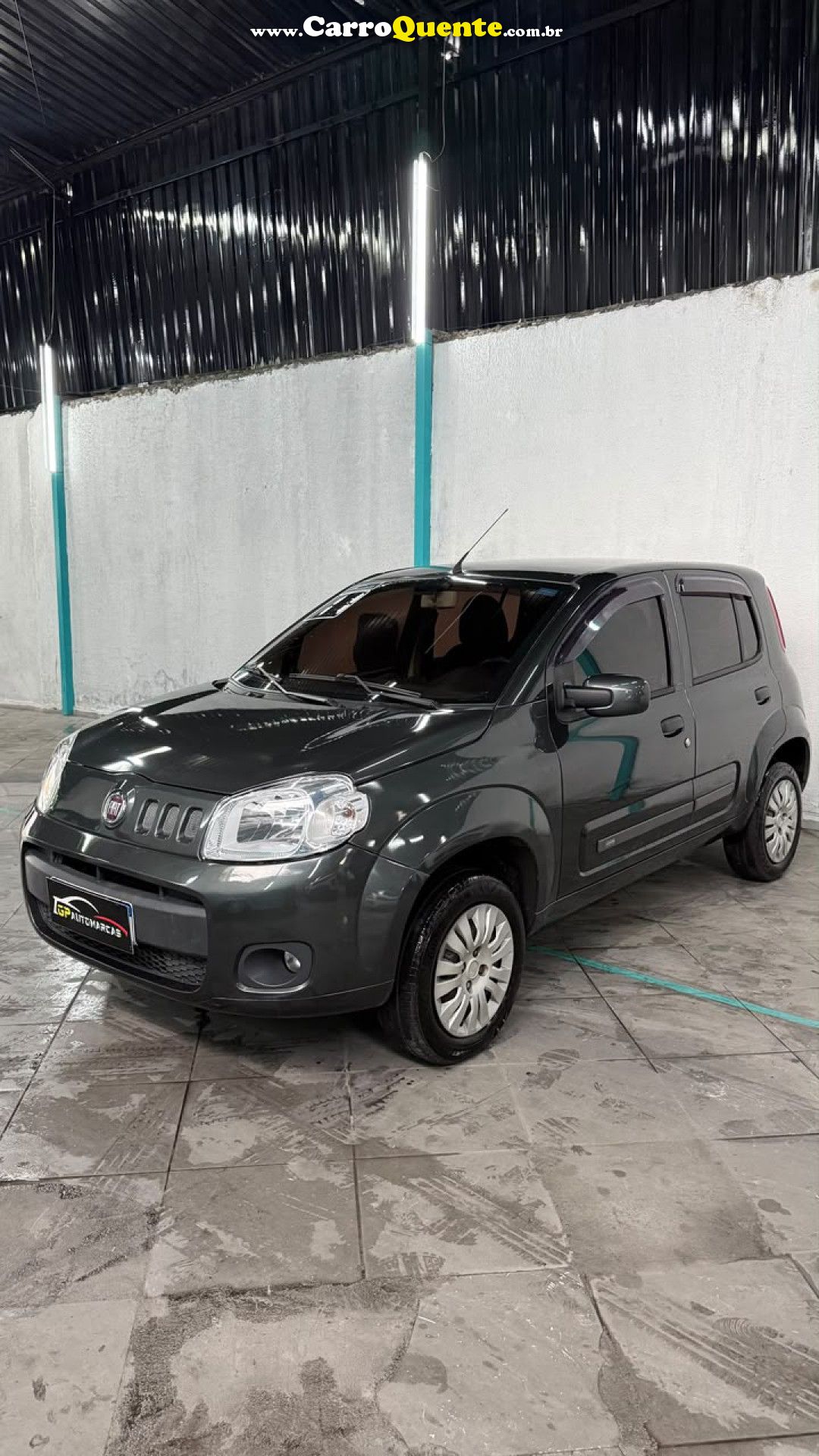 FIAT   UNO VIVACE CELEB. 1.0 EVO F.FLEX 8V 5P   CINZA 2011 1.0 GASOLINA - Loja