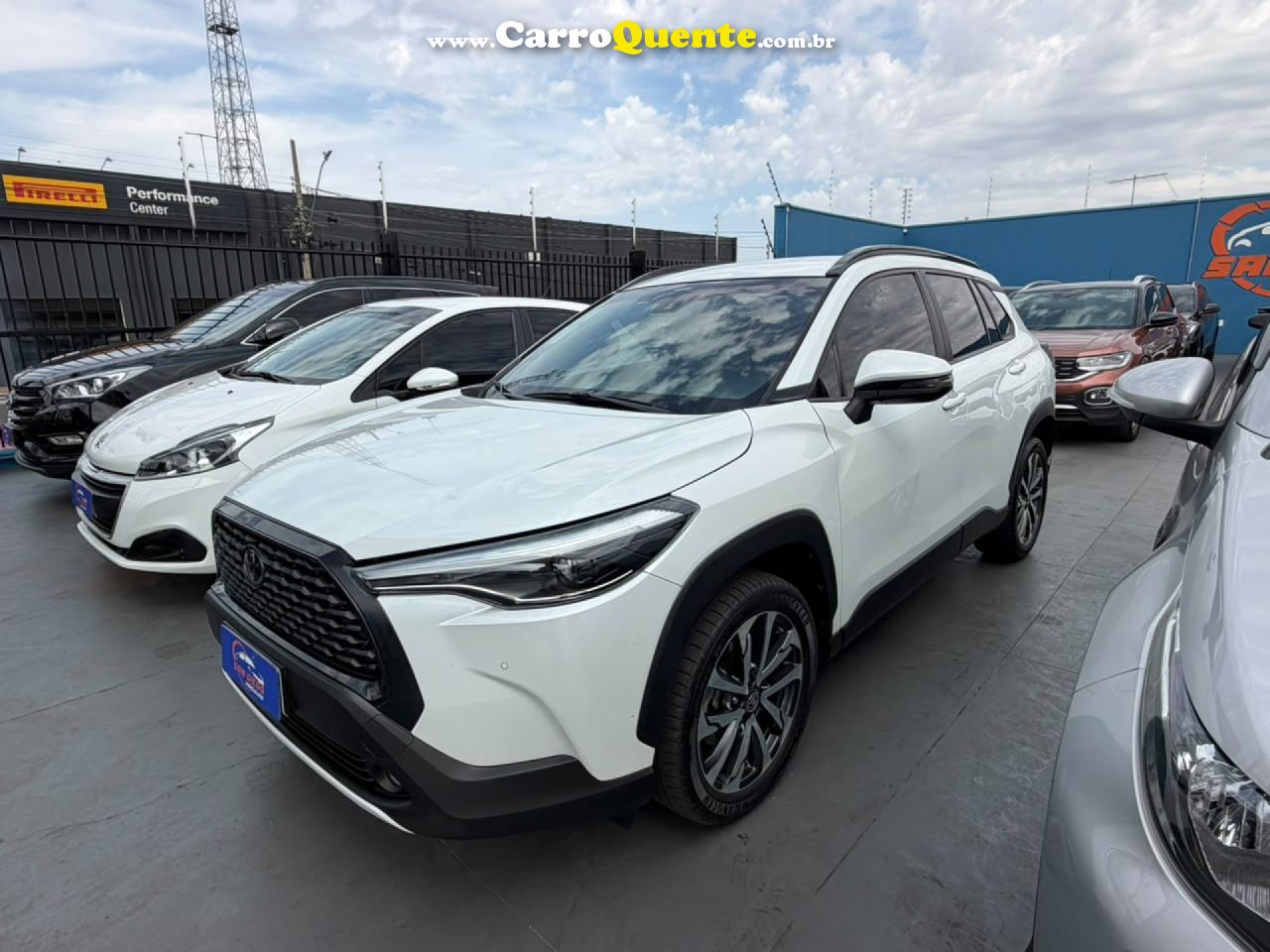 TOYOTA   COROLLA CROSS XRE 2.0 16V FLEX AUT.   BRANCO 2023 2.0 FLEX - Loja