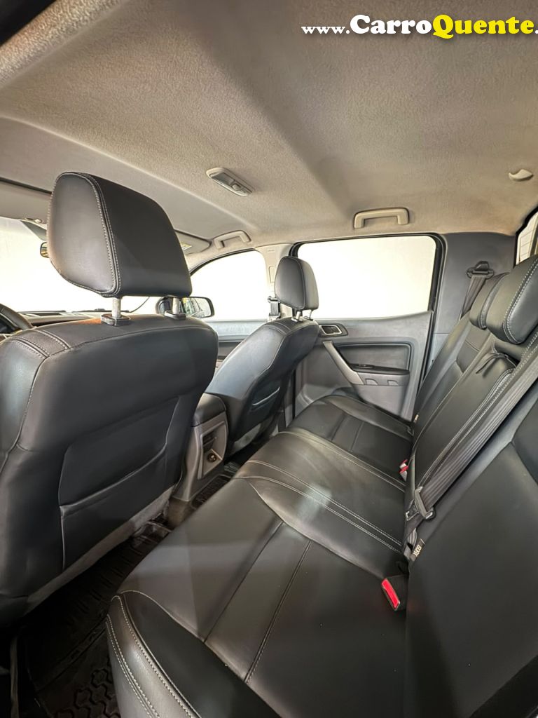 FORD   RANGER XLT 3.2 20V 4X4 CD DIESEL AUT.   PRETO 2017 3.2 DIESEL - Loja